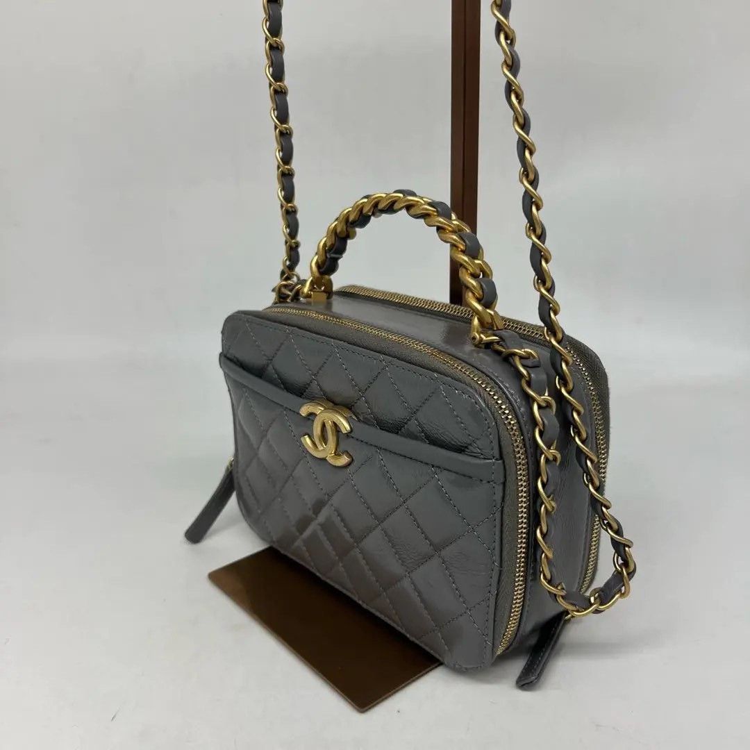 Chanel Pre-loved Bag Very good condition Size ONE SIZE - 2 Thumbnail