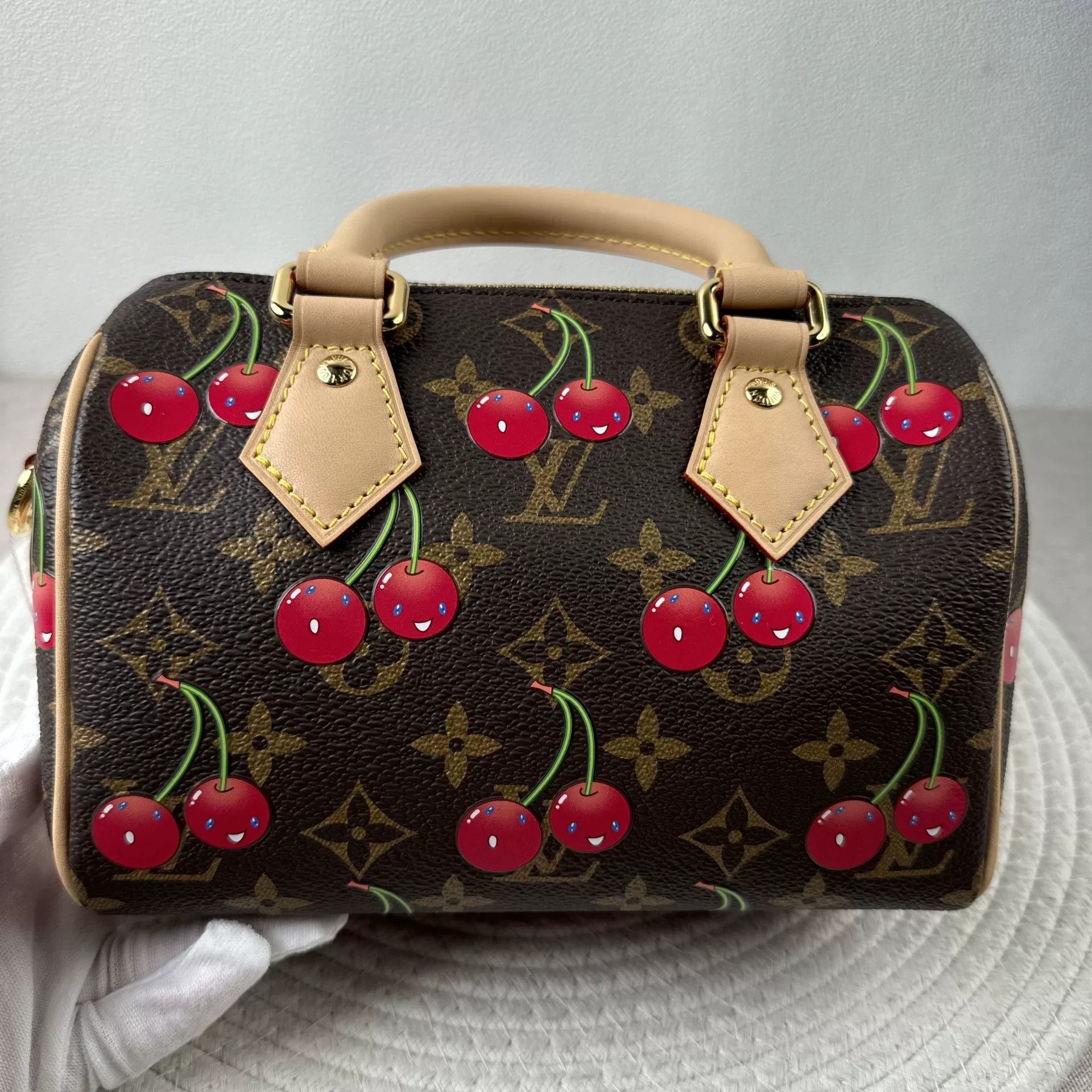 Louis Vuitton Pre-loved Bag Brand new condition Size ONE SIZE - 4 Thumbnail