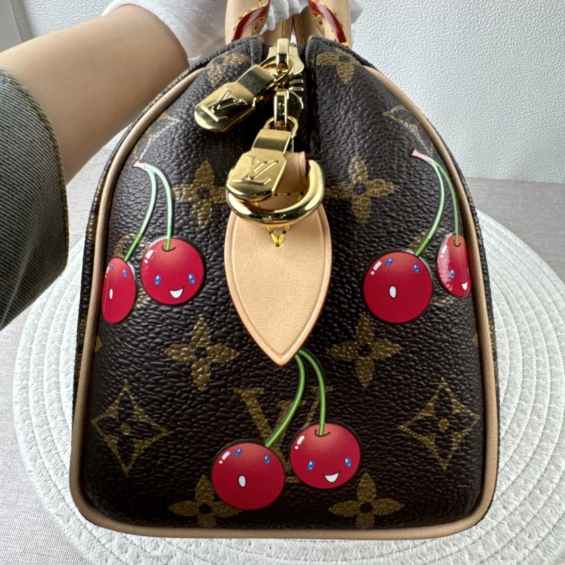 Louis Vuitton Pre-loved Bag Brand new condition Size ONE SIZE - 5 Thumbnail