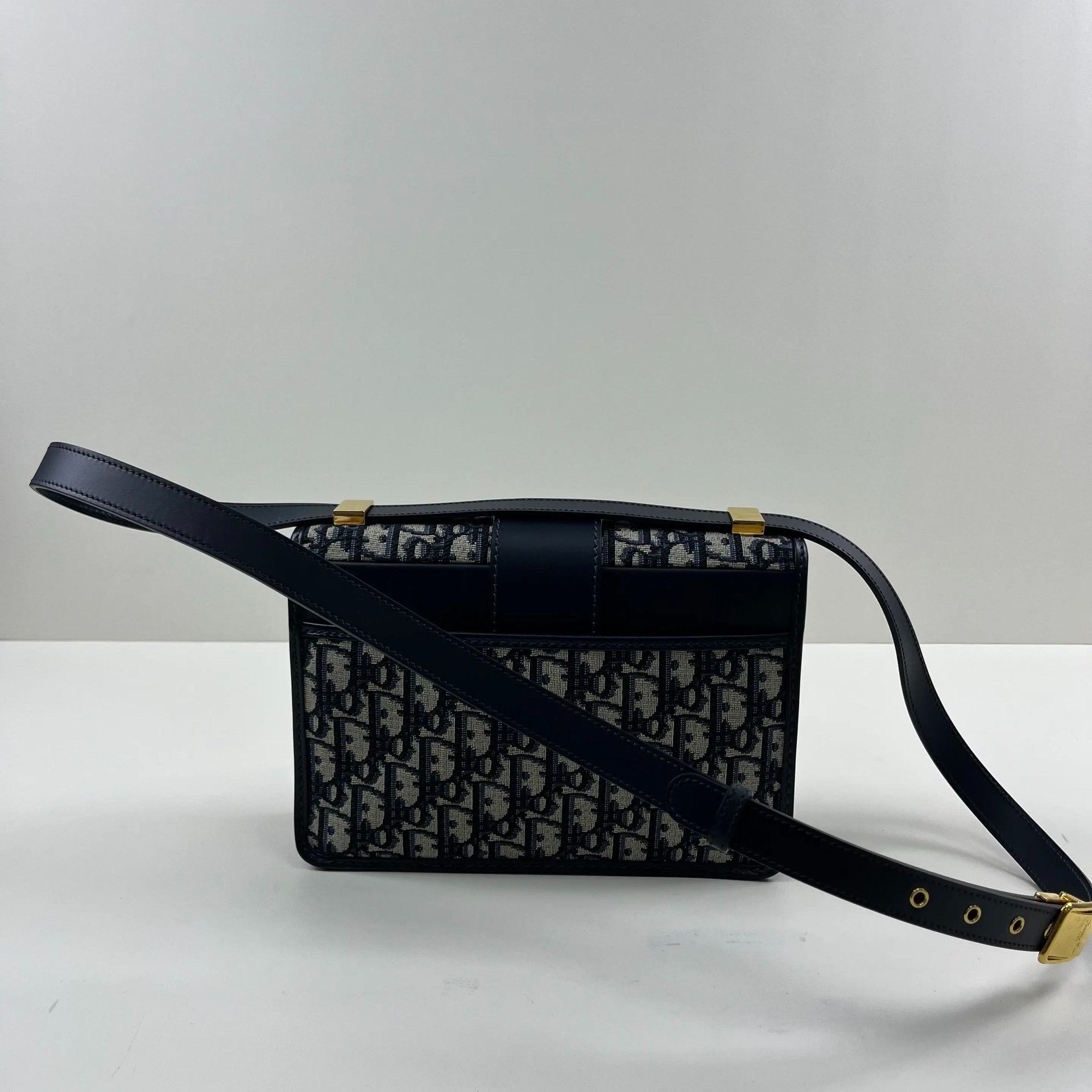 Dior Pre-loved Bag Very good condition Size ONE SIZE - 2 Thumbnail