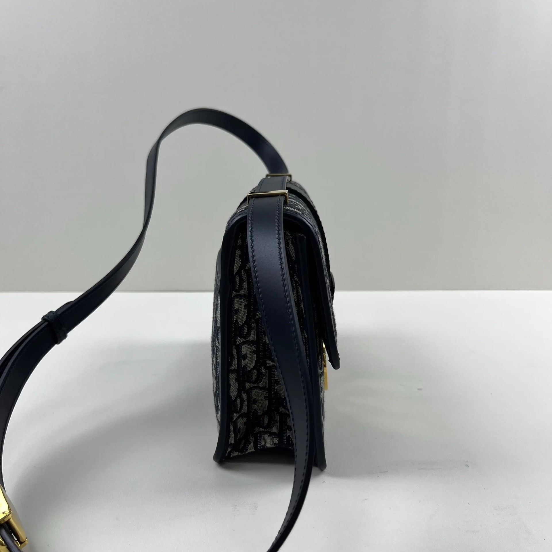 Dior Pre-loved Bag Very good condition Size ONE SIZE - 3 Thumbnail