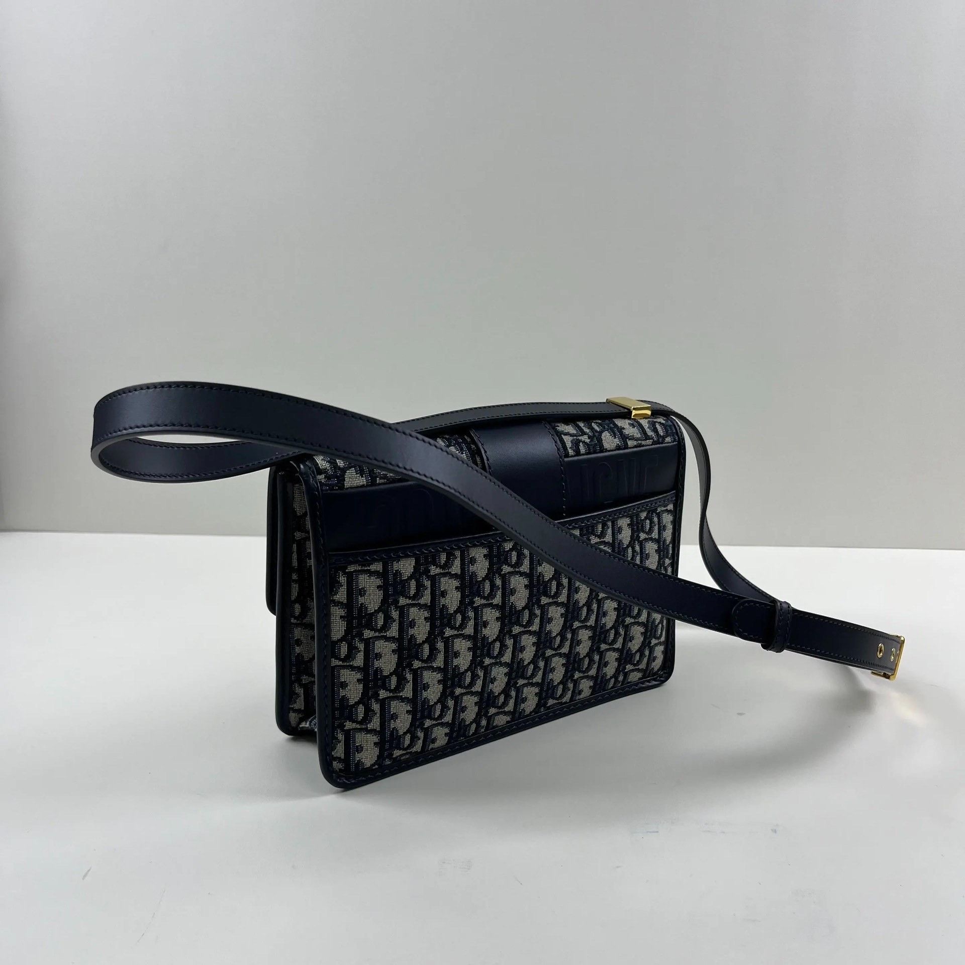 Dior Pre-loved Bag Very good condition Size ONE SIZE - 5 Thumbnail