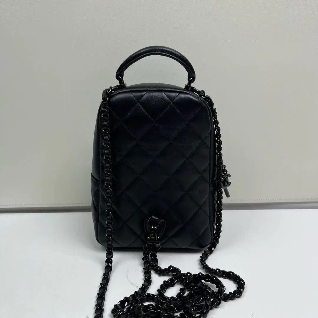 Chanel Pre-loved Bag Very good condition Size ONE SIZE - 4 Thumbnail