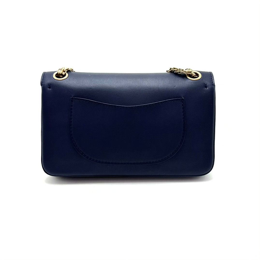 Chanel Pre-loved Bag Very good condition Size ONE SIZE - 4 Thumbnail