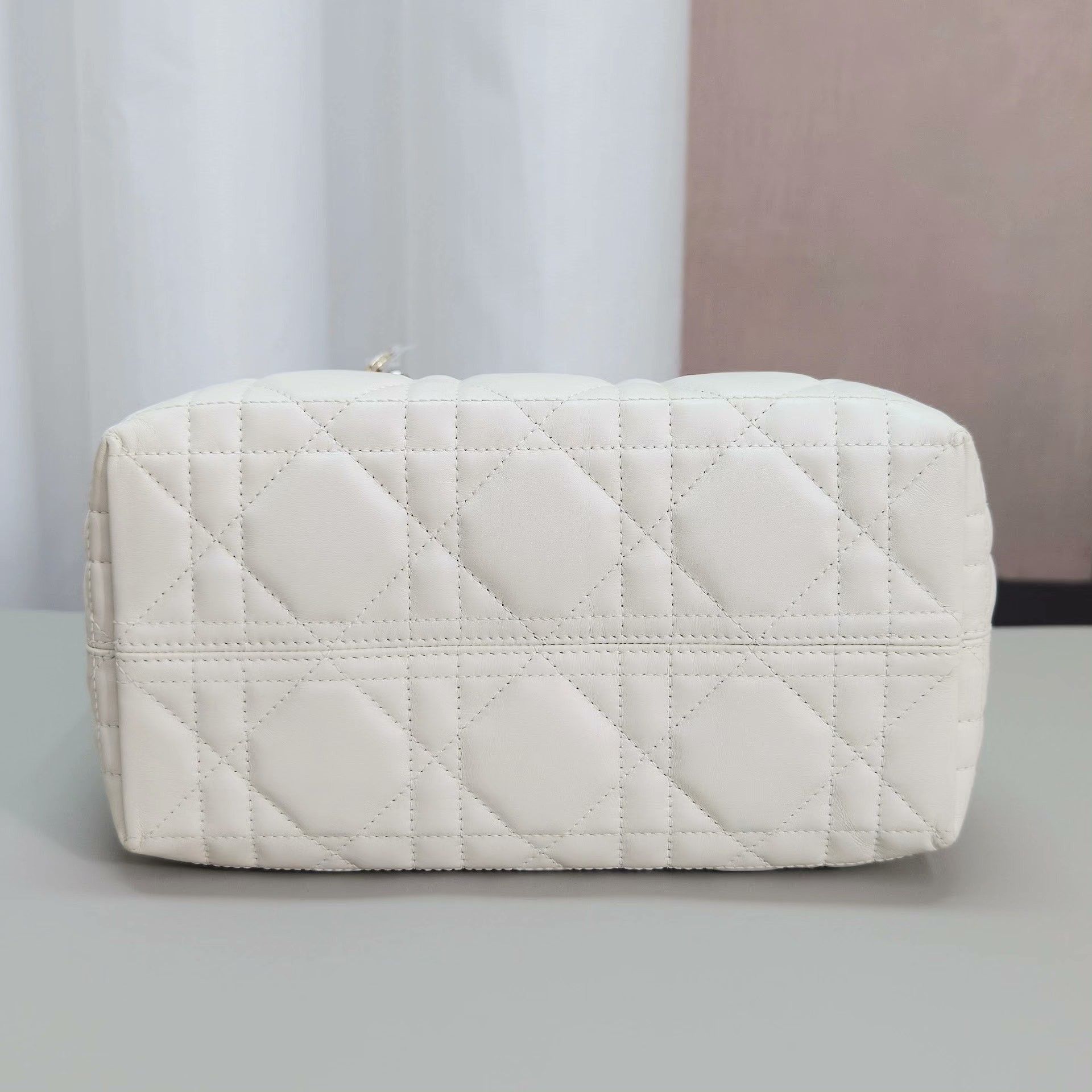 Dior Pre-loved Bag Very good condition Size ONE SIZE - 5 Thumbnail