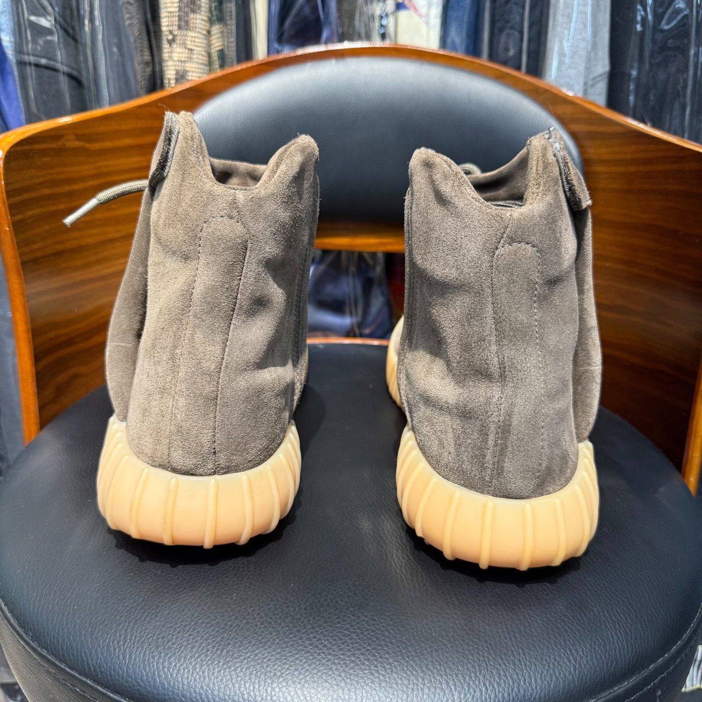 Adidas Adidas YEEZY750 Brown Hitop Sneakers 42 Men Size US 9 / EU 42 - 3 Thumbnail