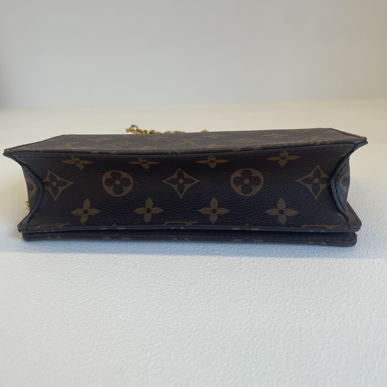 Louis Vuitton Pre-loved Bag Very good condition Size ONE SIZE - 5 Thumbnail