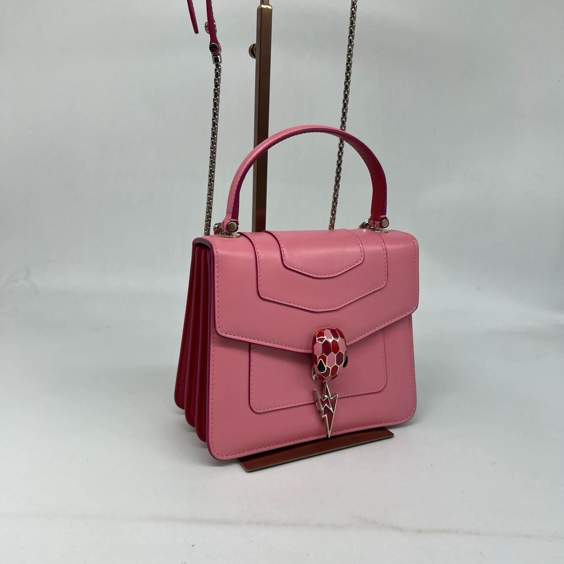 Bvlgari Pre-loved Bag Very good condition Size ONE SIZE - 2 Thumbnail