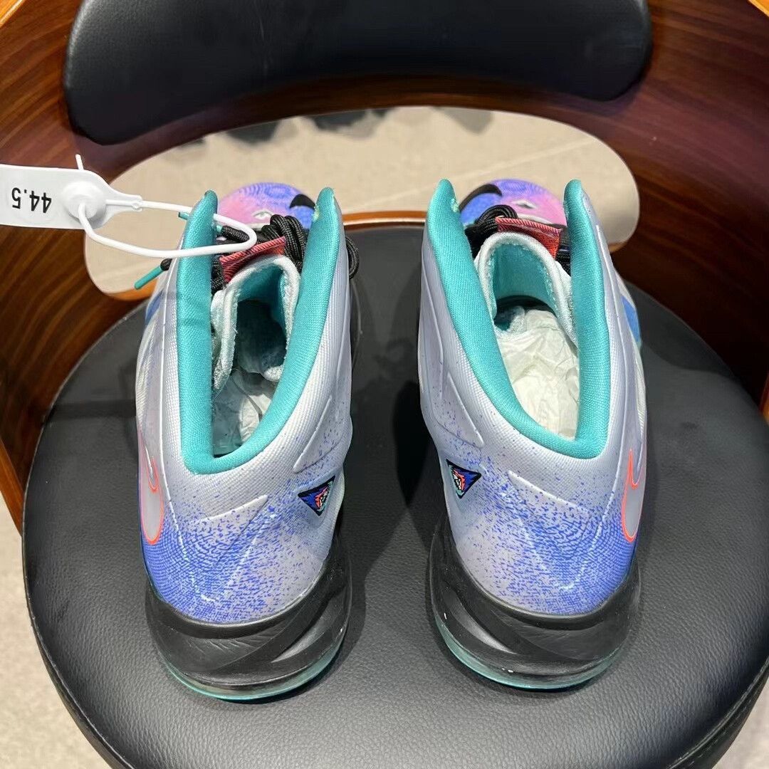 Nike Nike LEBRON10 Multi Lowtop Sneakers 44.5 Men Size US 11 / EU 44 - 6 Thumbnail
