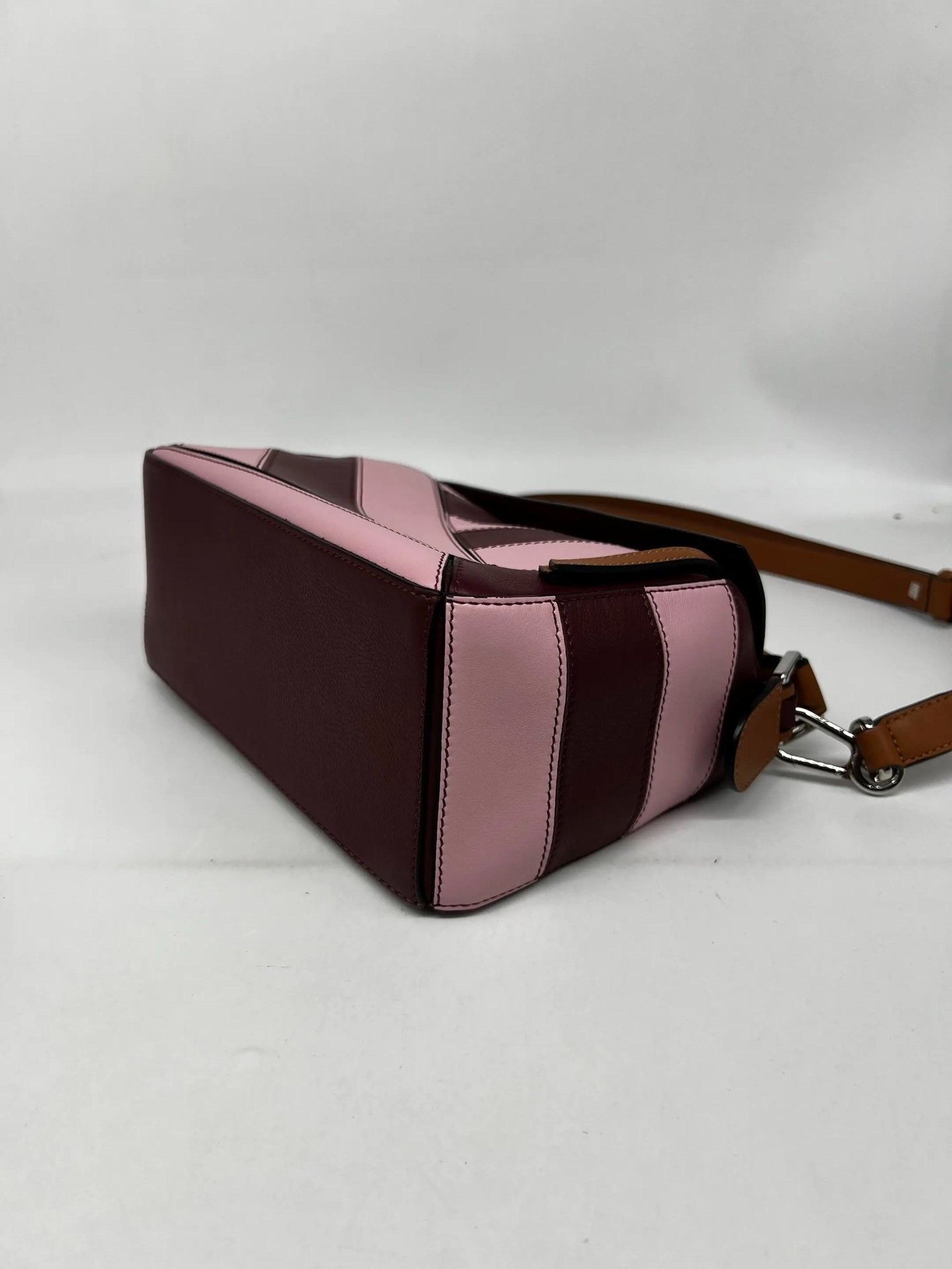 Loewe Pre-loved Bag Very good condition Size ONE SIZE - 7 Thumbnail