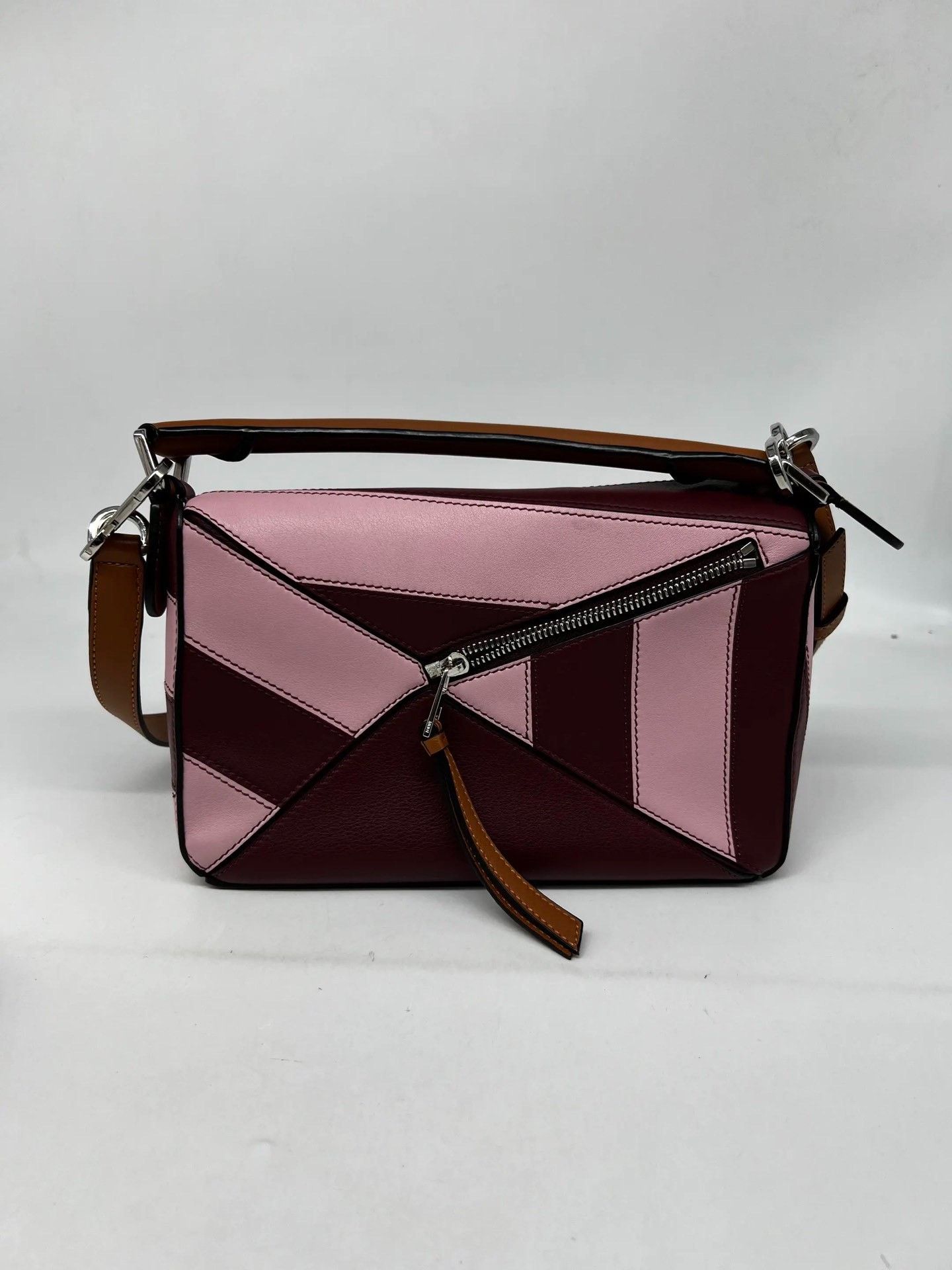 Loewe Pre-loved Bag Very good condition Size ONE SIZE - 3 Thumbnail
