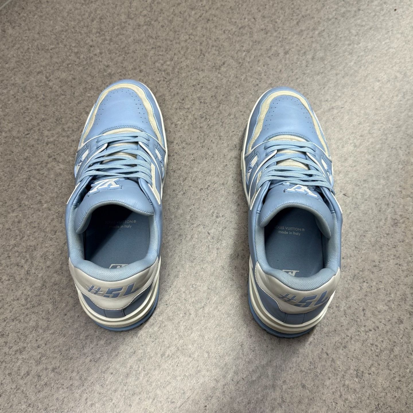 Louis Vuitton Louis Vuitton Training Blue Lowtop Sneakers 9 Men Size US 9 / EU 42 - 8 Thumbnail