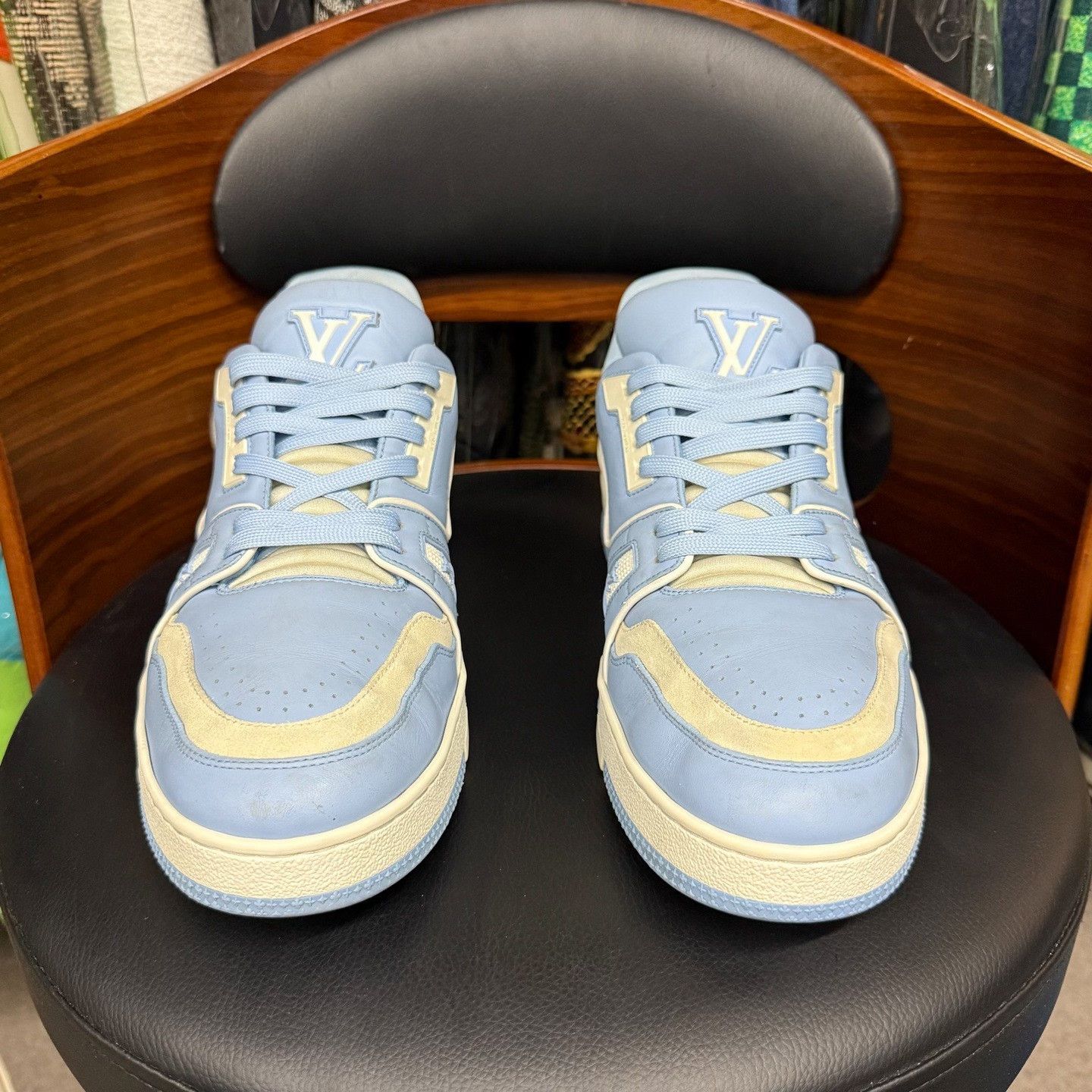 Louis Vuitton Louis Vuitton Training Blue Lowtop Sneakers 9 Men Size US 9 / EU 42 - 2 Thumbnail