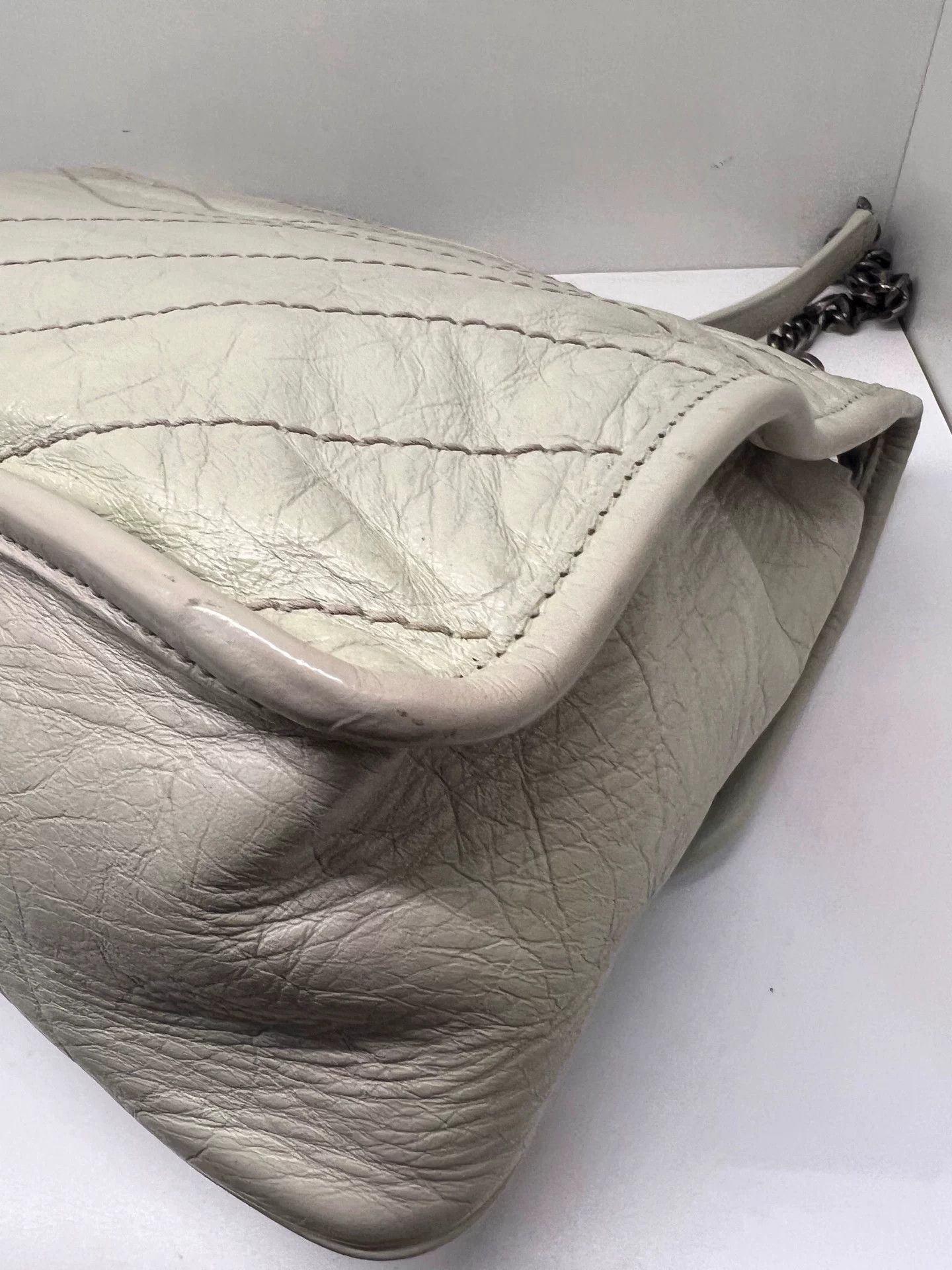 Saint Laurent Paris Pre-loved Bag Very good condition Size ONE SIZE - 7 Thumbnail