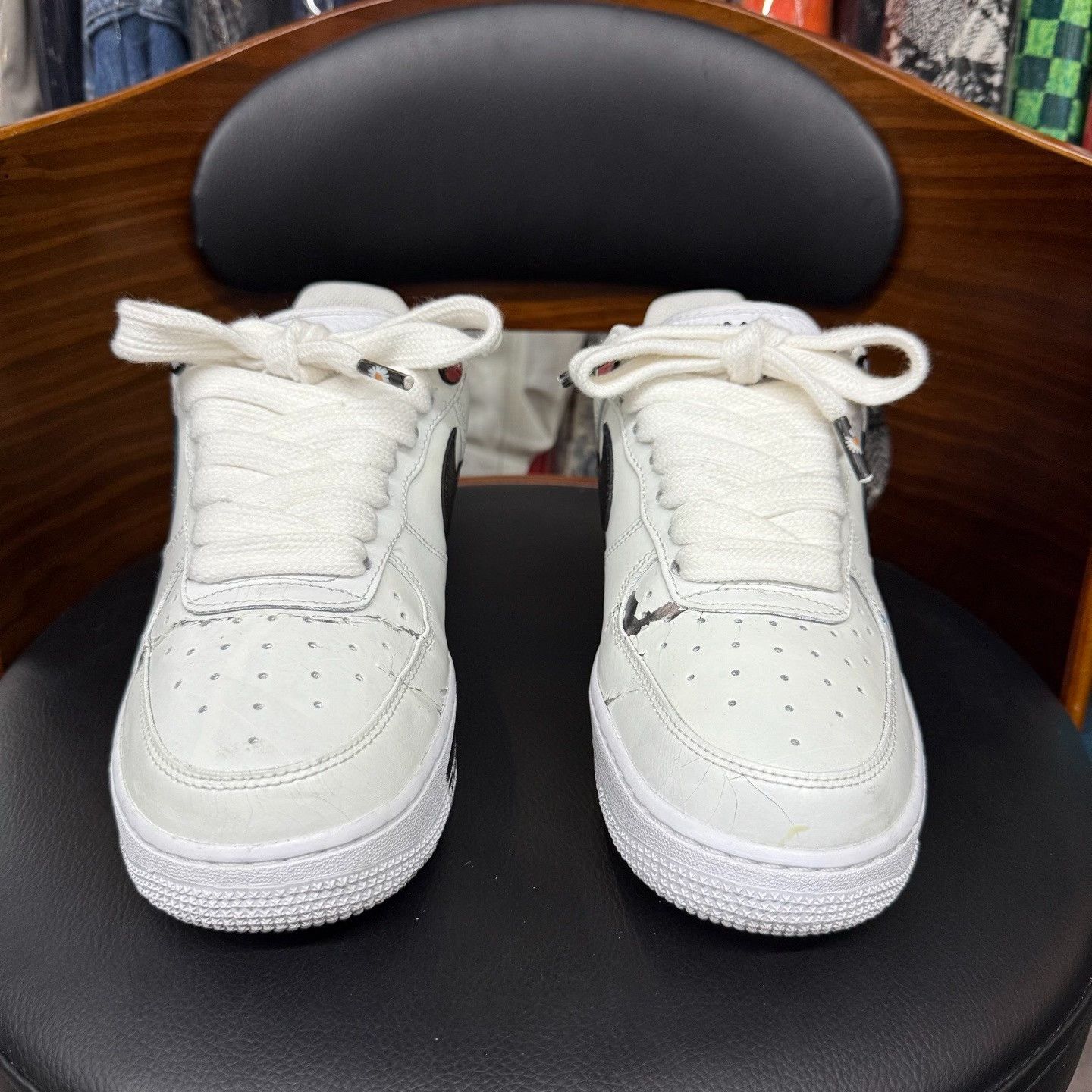 Nike Nike AF1 White Lowtop Sneakers 7.5 Men Size US 7.5 / EU 40-41 - 2 Thumbnail