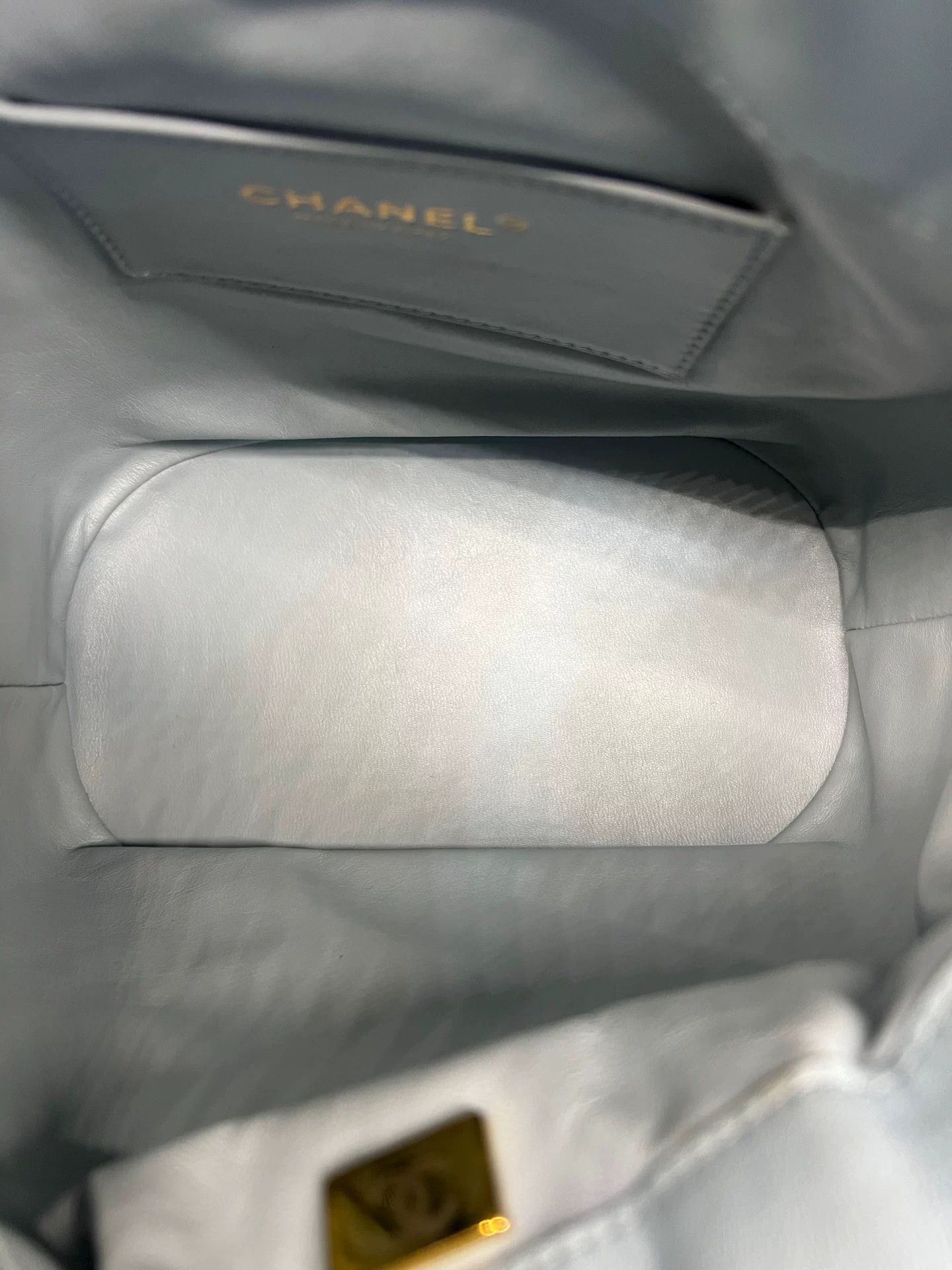 Chanel Pre-loved Bag Very good condition Size ONE SIZE - 5 Thumbnail