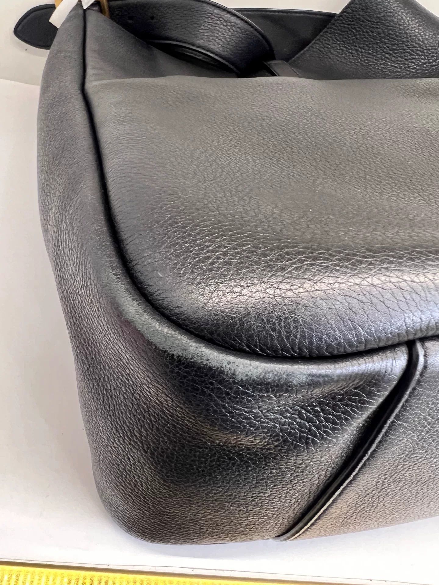 Saint Laurent Paris Pre-loved Bag Very good condition Size ONE SIZE - 7 Thumbnail