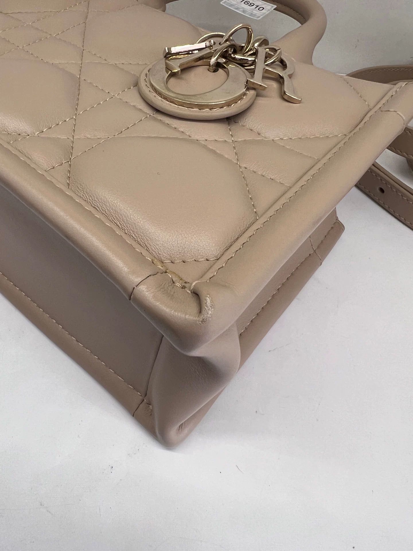 Dior Pre-loved Bag Very good condition Size ONE SIZE - 3 Thumbnail