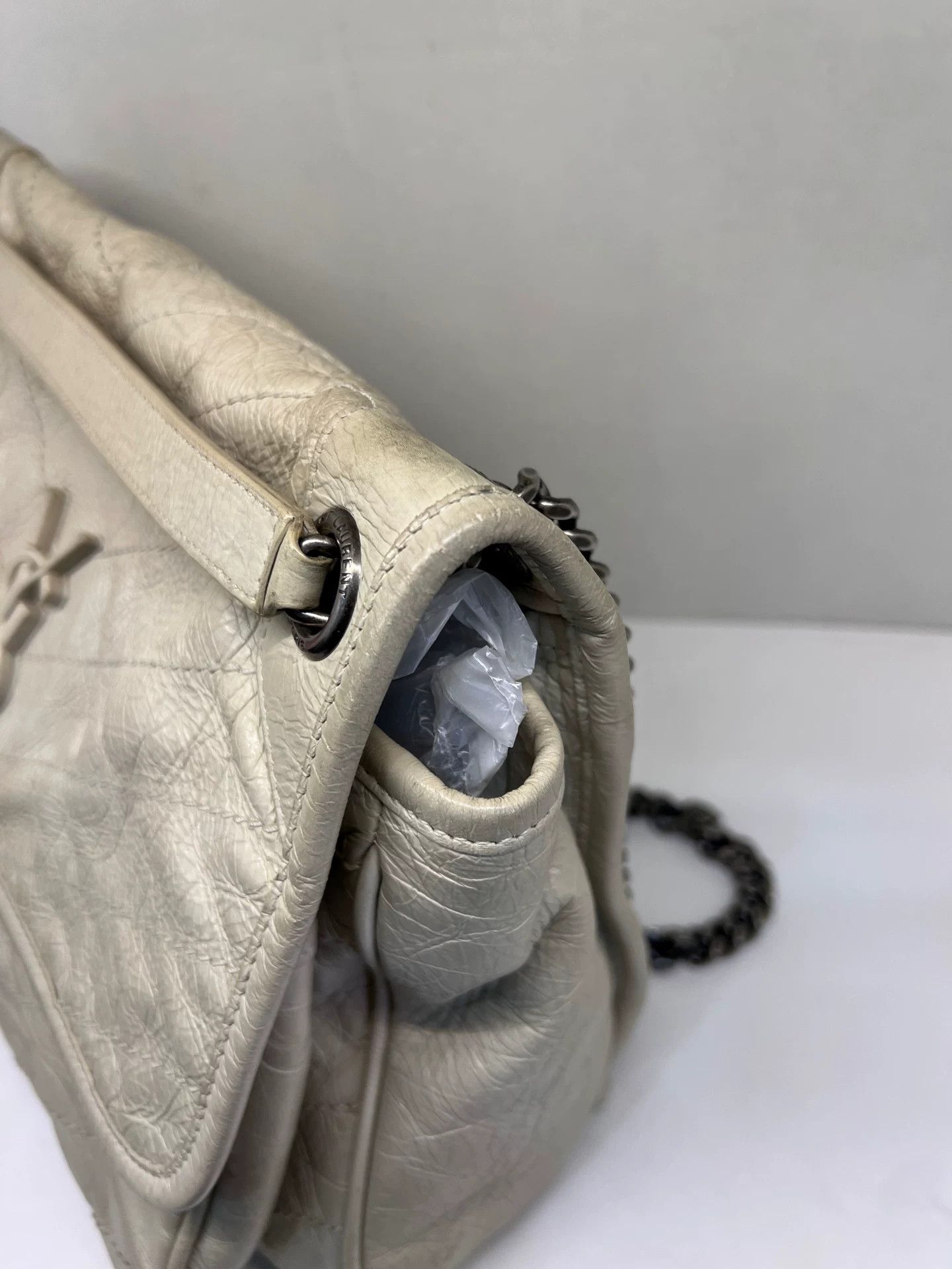 Saint Laurent Paris Pre-loved Bag Very good condition Size ONE SIZE - 6 Thumbnail