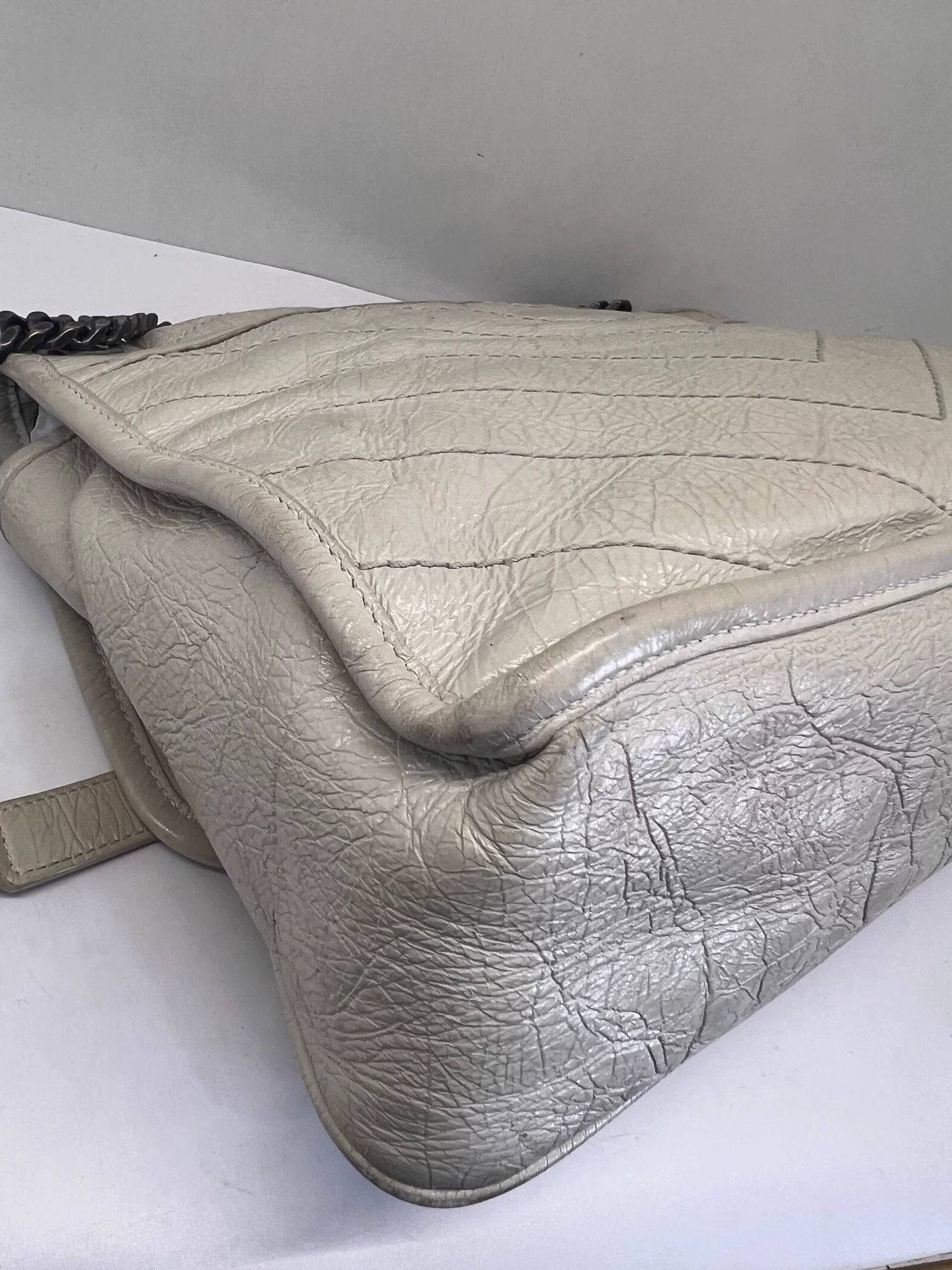 Saint Laurent Paris Pre-loved Bag Very good condition Size ONE SIZE - 9 Thumbnail