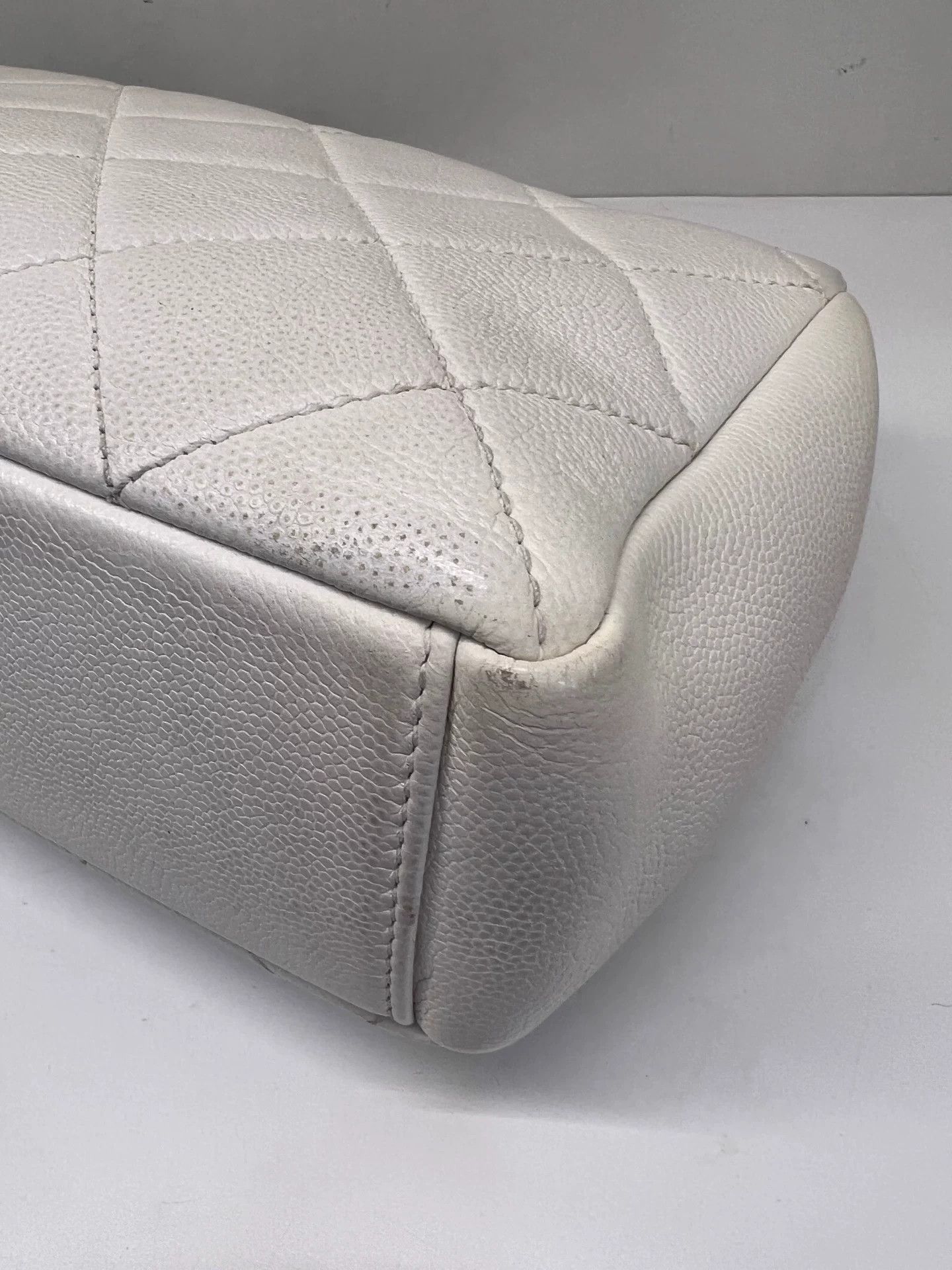 Chanel Pre-loved Bag Very good condition Size ONE SIZE - 8 Thumbnail