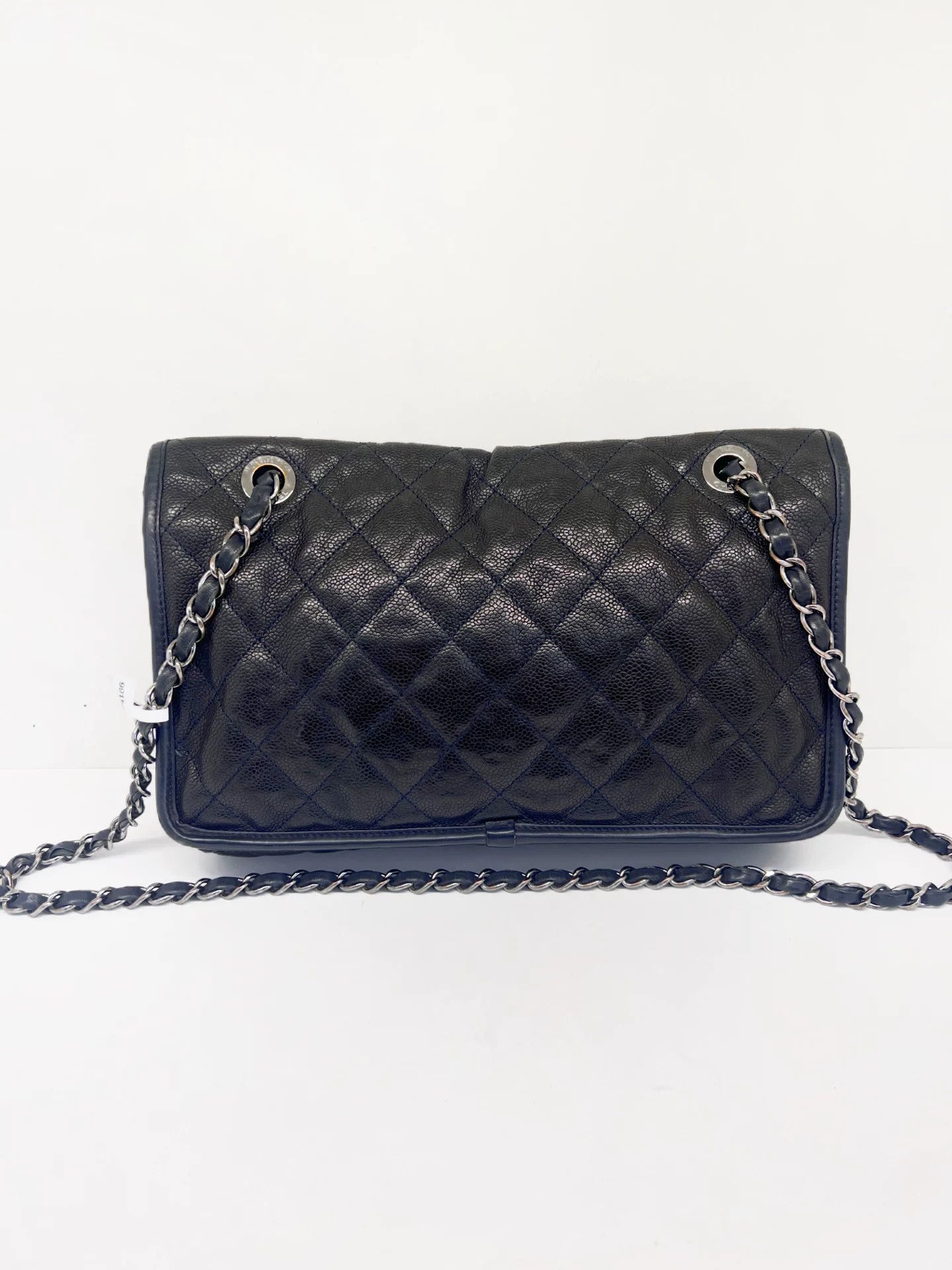 Chanel Pre-loved Bag Very good condition Size ONE SIZE - 2 Thumbnail