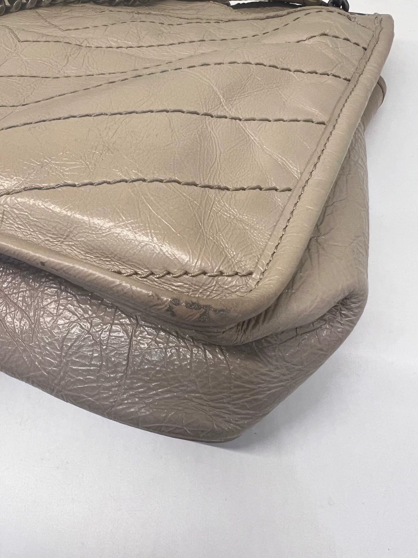 Saint Laurent Paris Pre-loved Bag Very good condition Size ONE SIZE - 9 Thumbnail