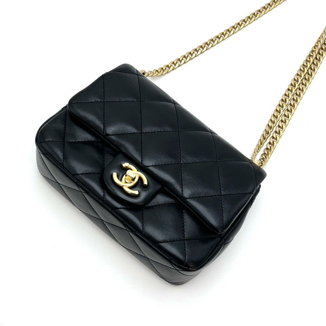 Chanel Pre-loved Bag Very good condition Size ONE SIZE - 4 Thumbnail