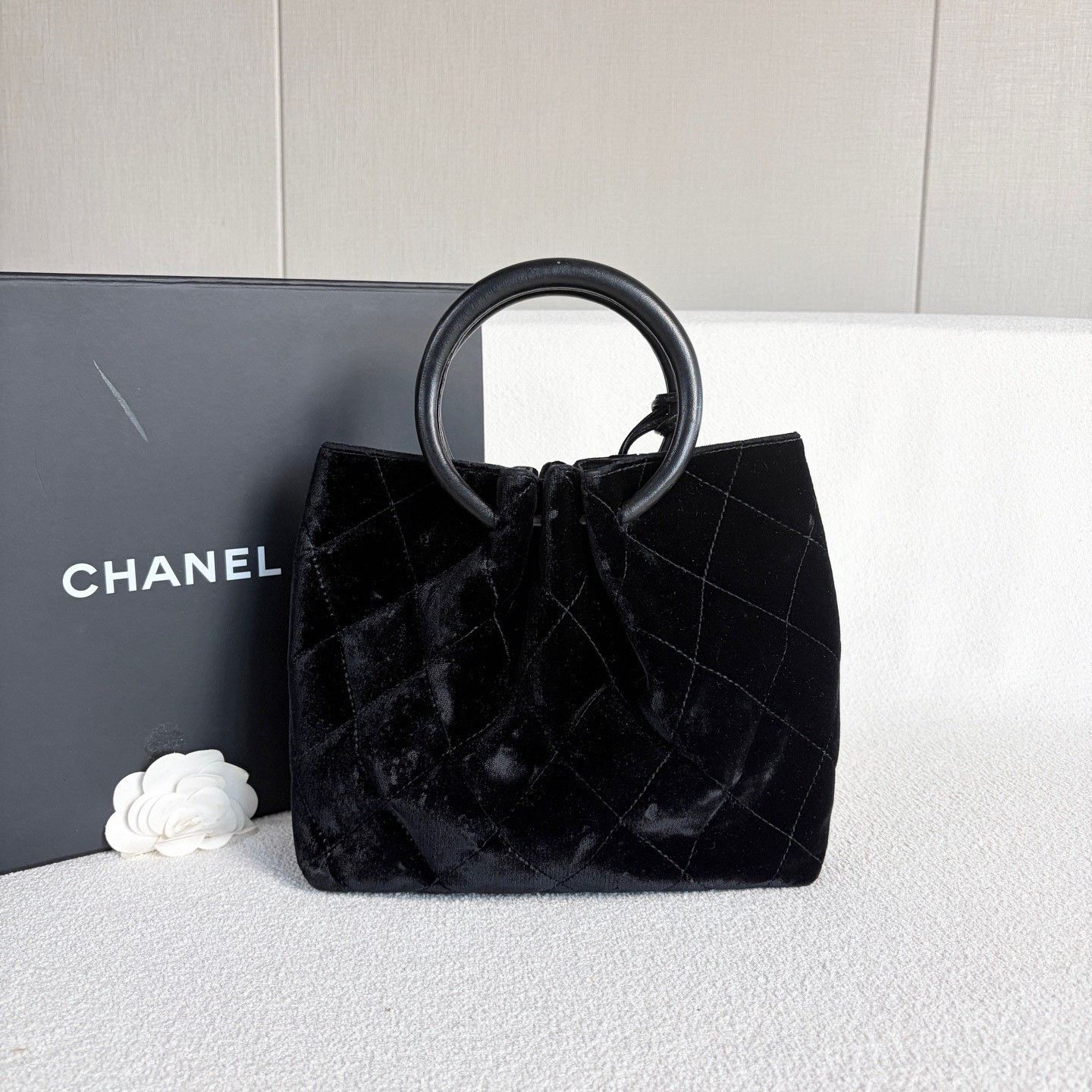Chanel Pre-loved Bag Very good condition Size ONE SIZE - 3 Thumbnail