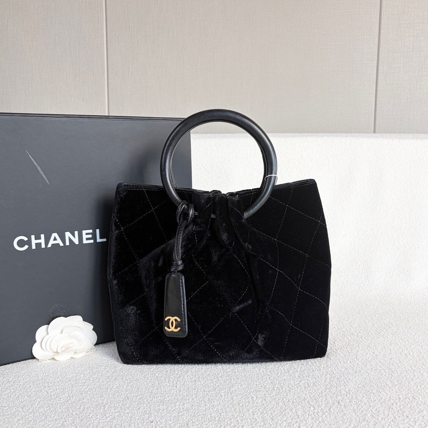 Chanel Pre-loved Bag Very good condition Size ONE SIZE - 2 Thumbnail