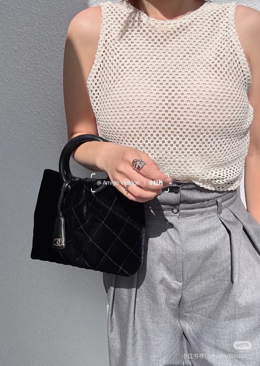 Chanel Pre-loved Bag Very good condition Size ONE SIZE - 8 Thumbnail