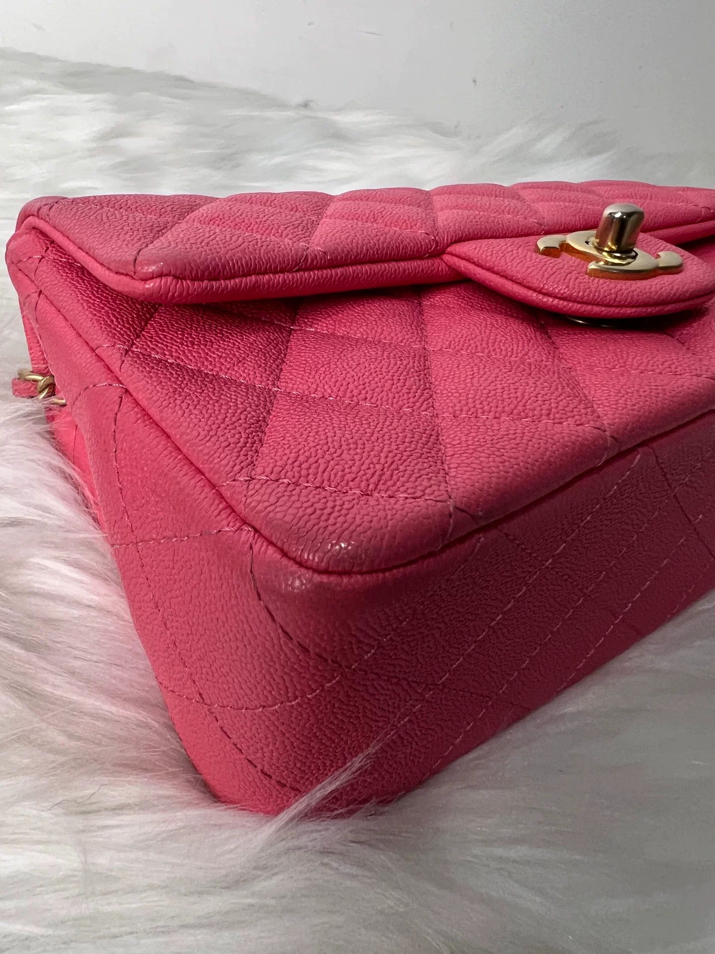 Chanel Pre-loved Bag Very good condition Size ONE SIZE - 4 Thumbnail
