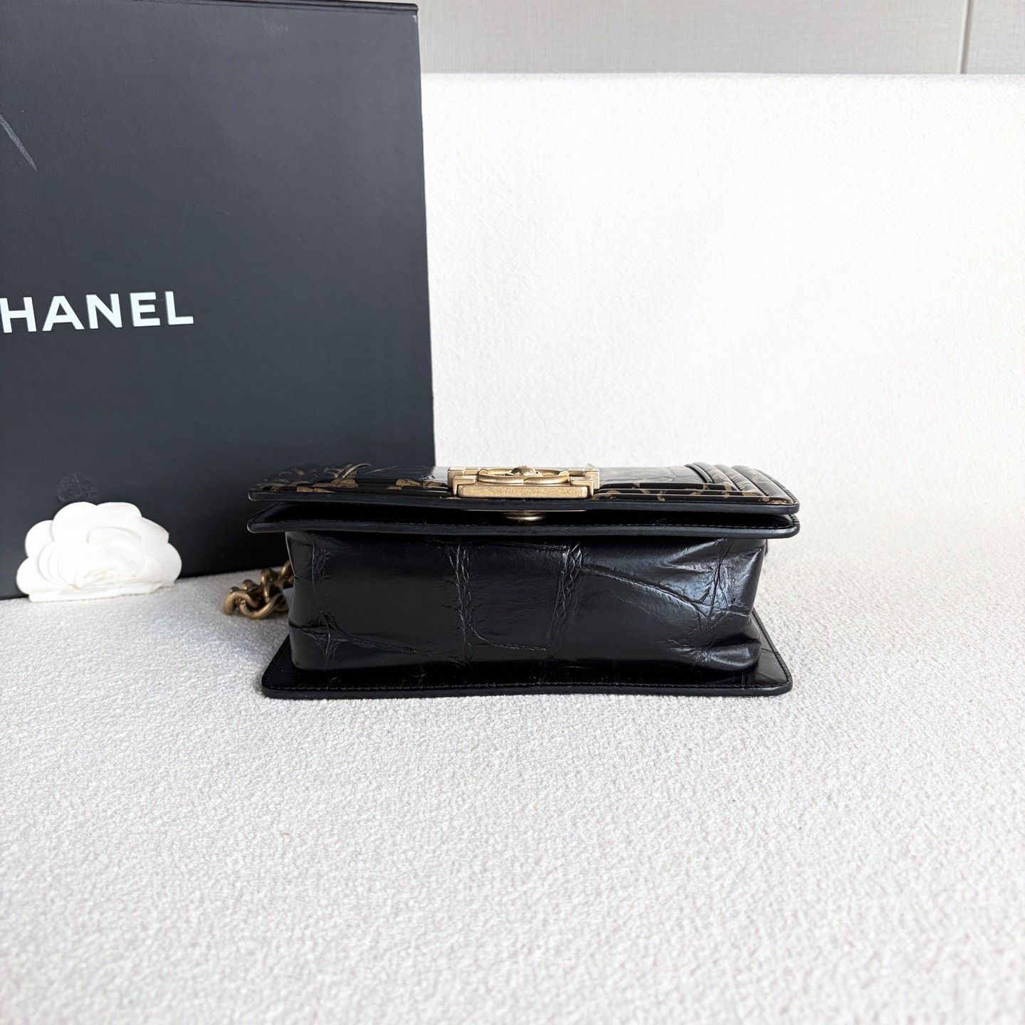 Chanel Pre-loved Bag Very good condition Size ONE SIZE - 5 Thumbnail