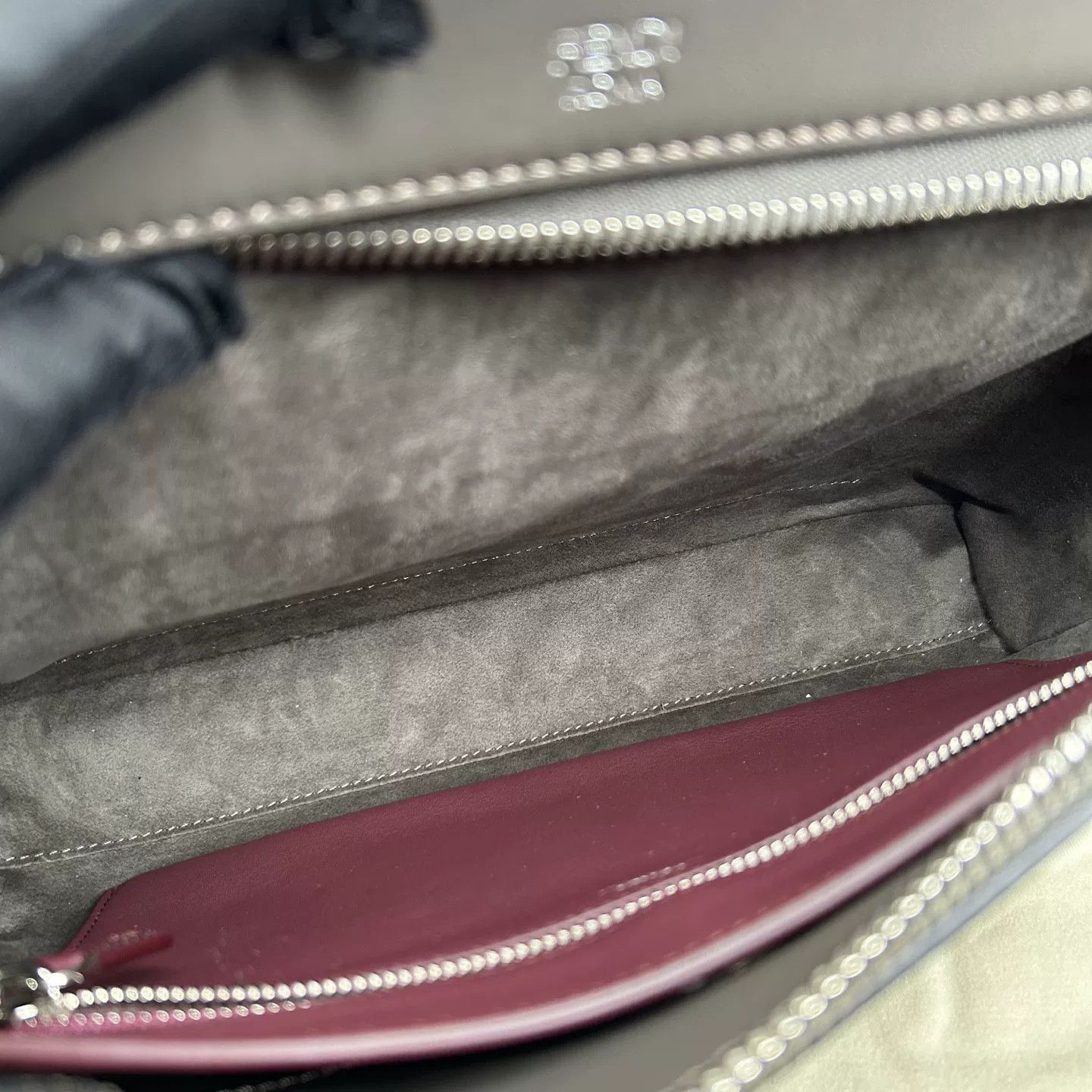 Fendi Pre-loved Bag Very good condition Size ONE SIZE - 6 Thumbnail