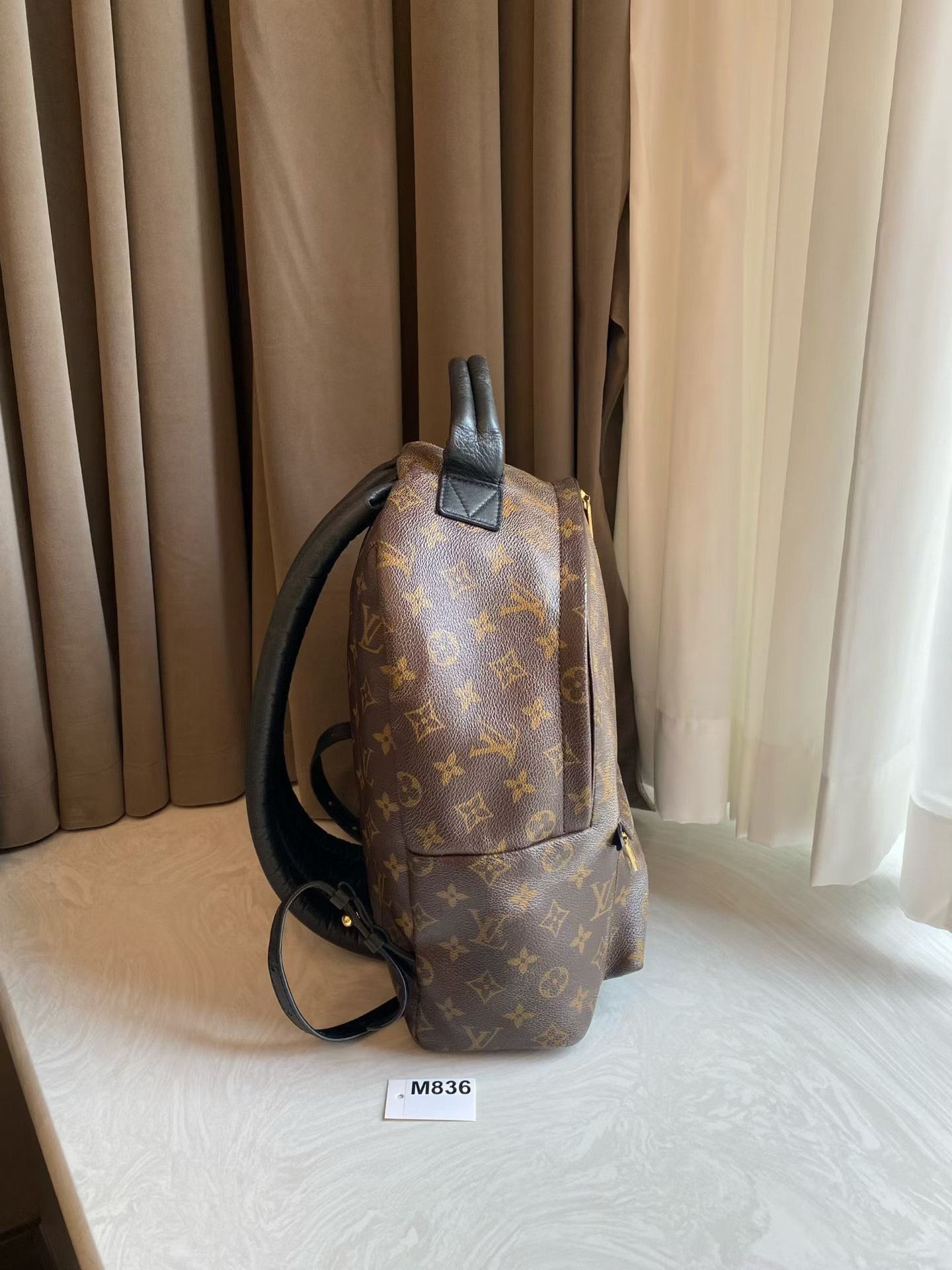Louis Vuitton Pre-loved Bag Very good condition Size ONE SIZE - 5 Thumbnail