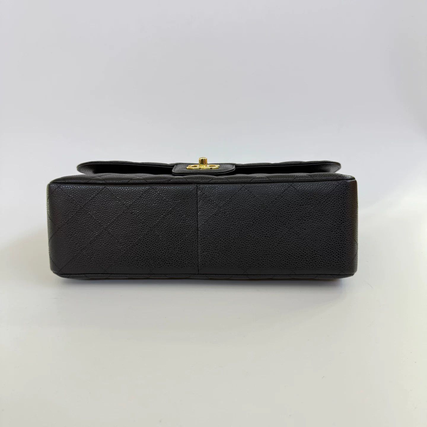 Chanel Pre-loved Bag Very good condition Size ONE SIZE - 5 Thumbnail