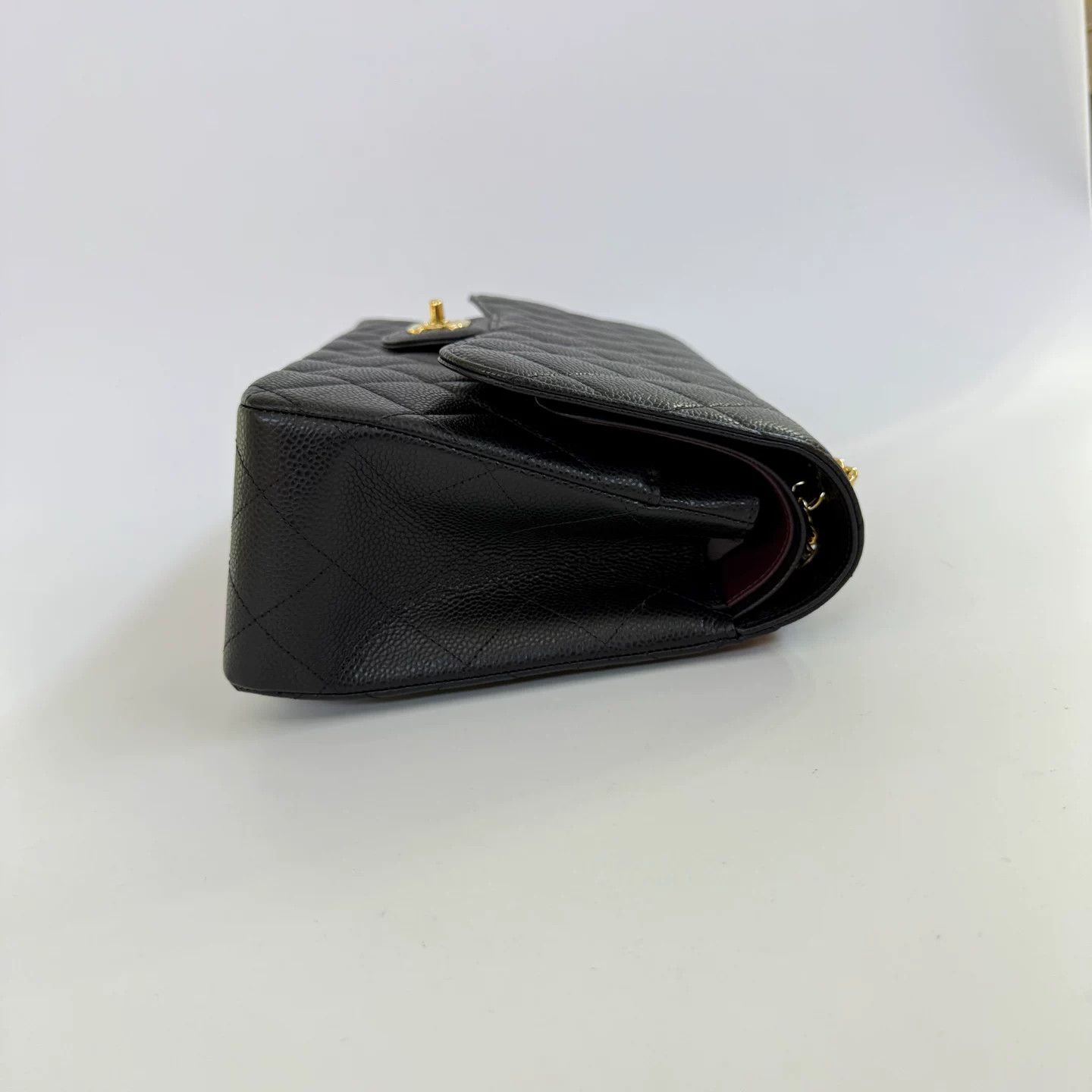 Chanel Pre-loved Bag Very good condition Size ONE SIZE - 3 Thumbnail