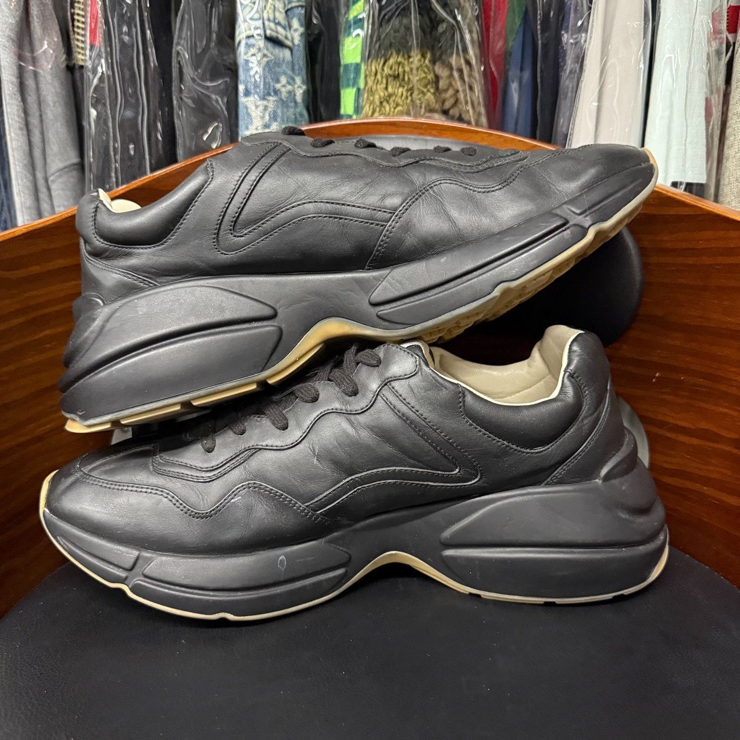 Gucci Gucci Black Lowtop Sneakers 11.5 Men Size US 11.5 / EU 44-45 - 7 Thumbnail