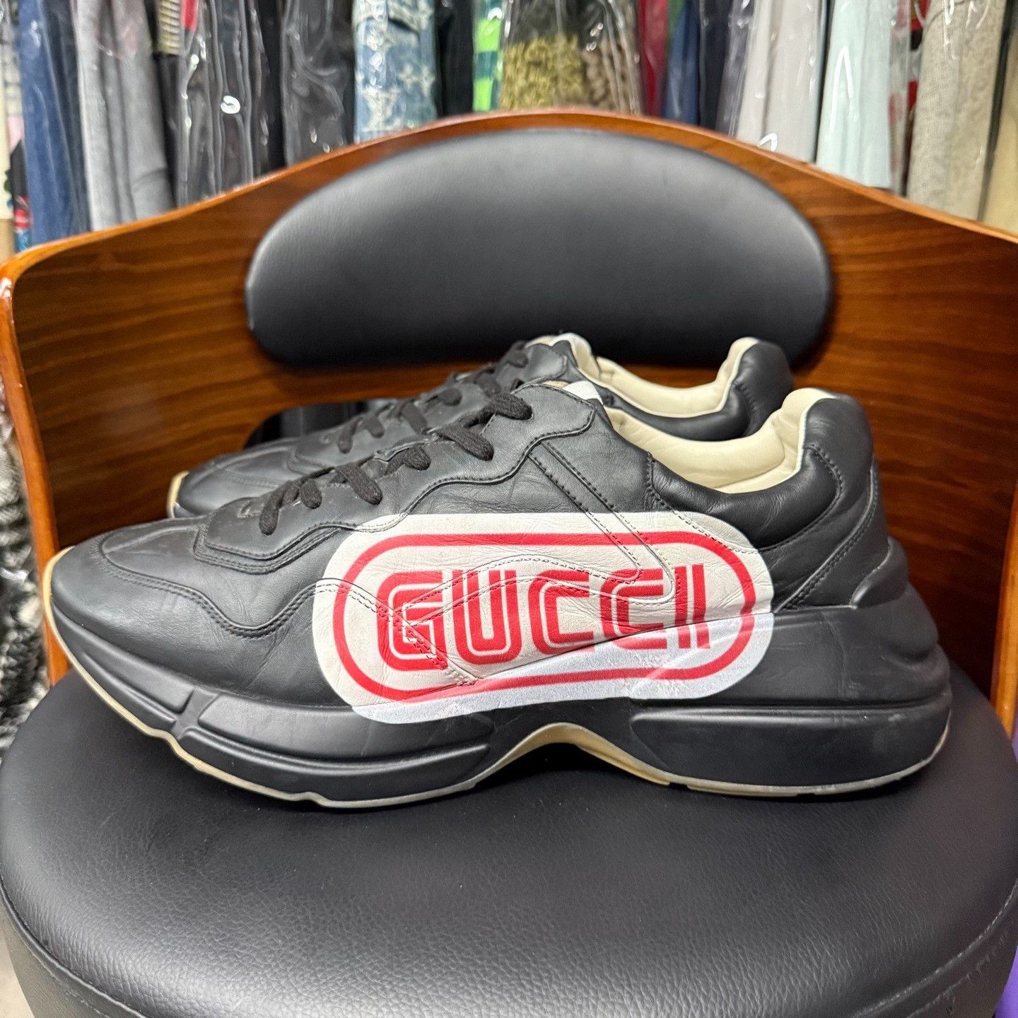 Gucci Gucci Black Lowtop Sneakers 11.5 Men Size US 11.5 / EU 44-45 - 6 Thumbnail