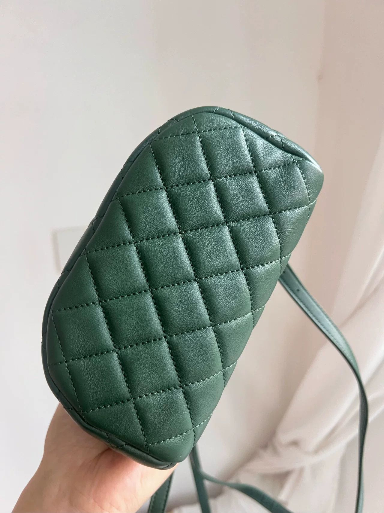 Chanel Pre-loved Bag Very good condition Size ONE SIZE - 9 Thumbnail