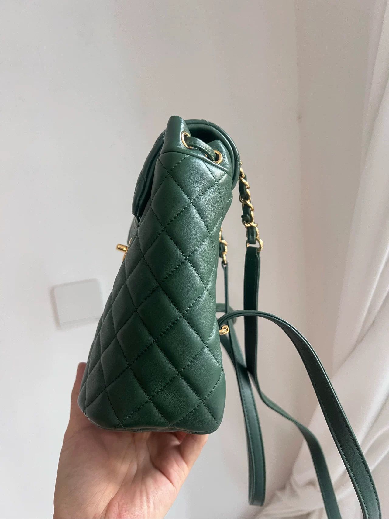 Chanel Pre-loved Bag Very good condition Size ONE SIZE - 5 Thumbnail
