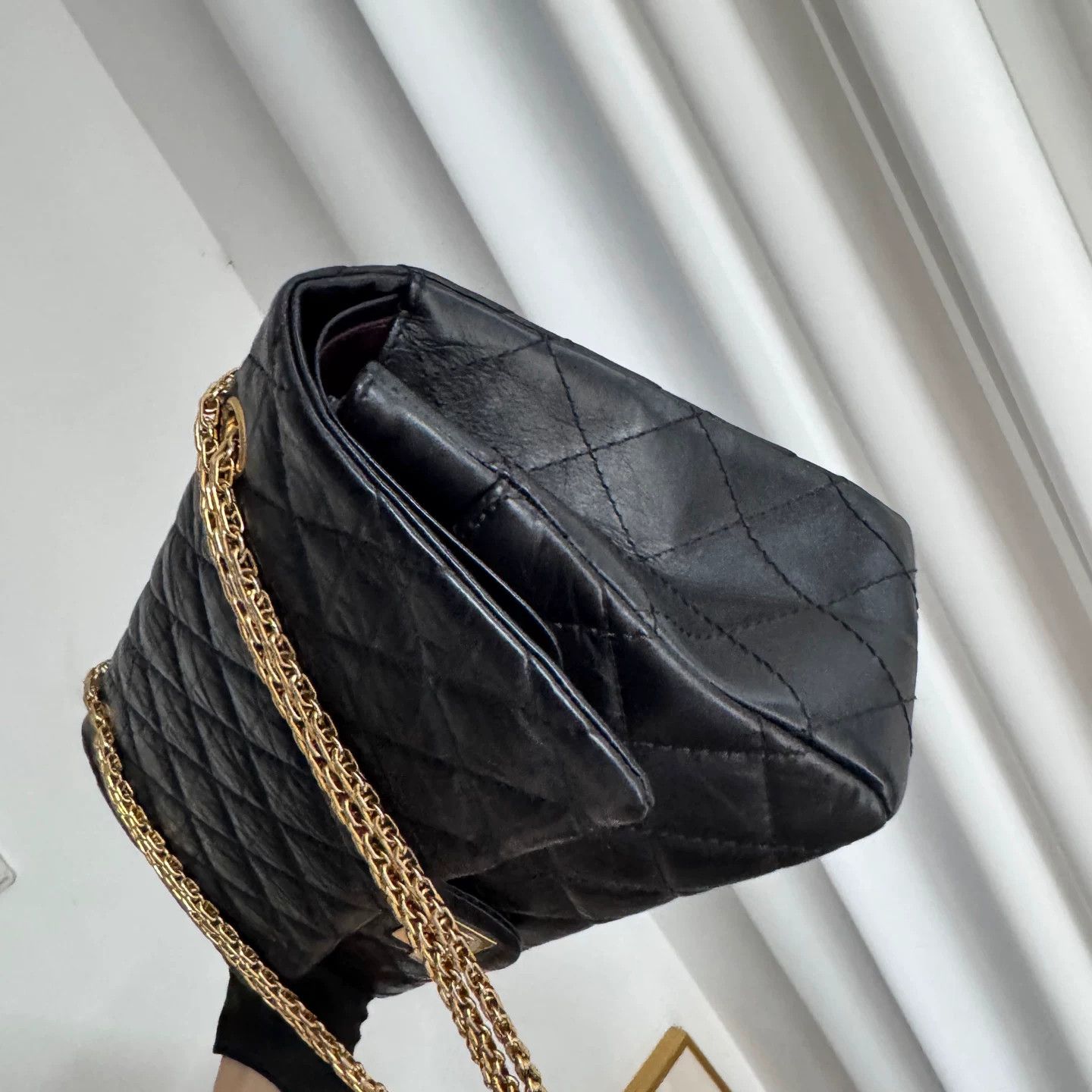 Chanel Pre-loved Bag Very good condition Size ONE SIZE - 3 Thumbnail