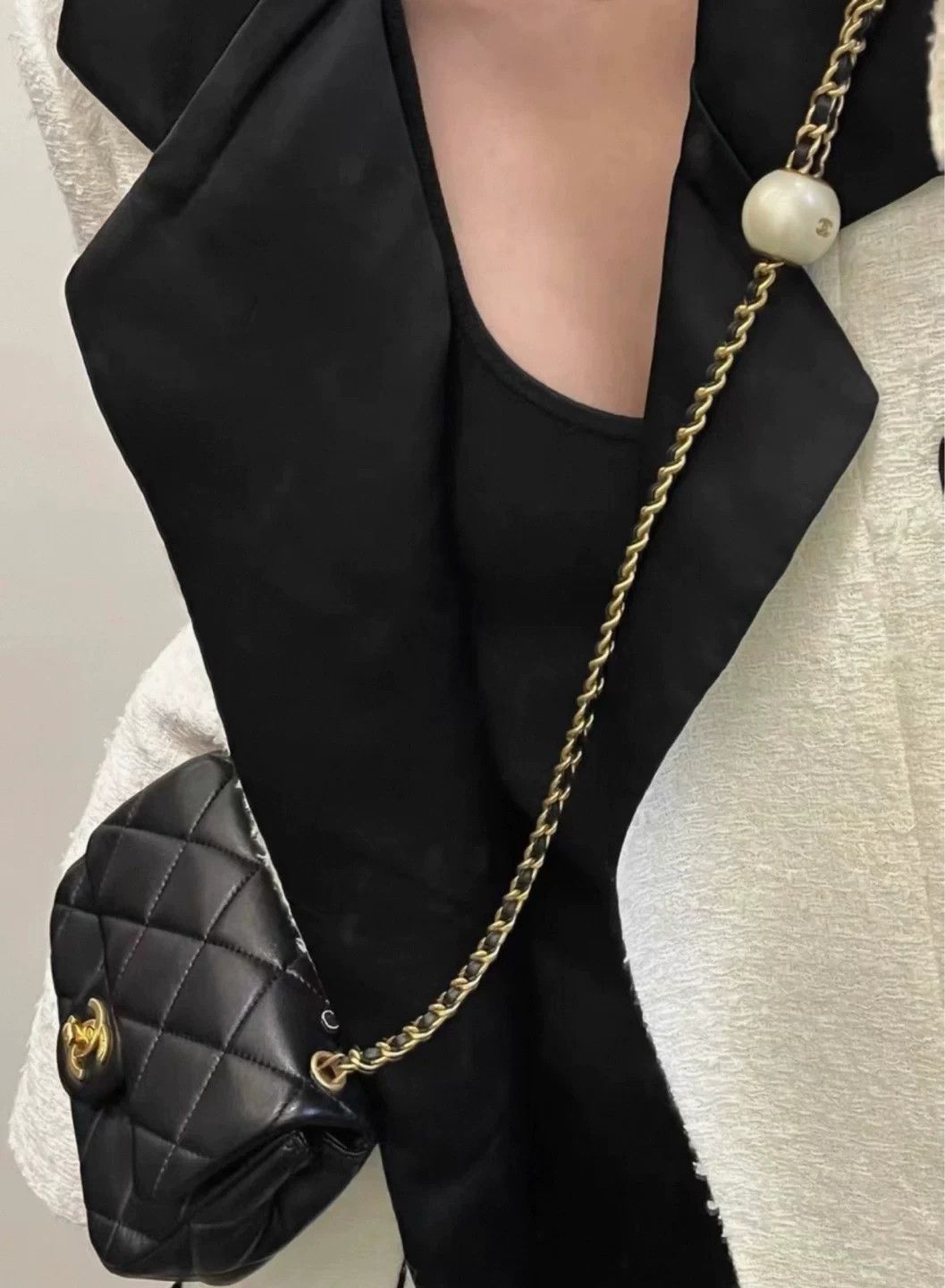 Chanel Pre-loved Bag Very good condition Size ONE SIZE - 8 Thumbnail