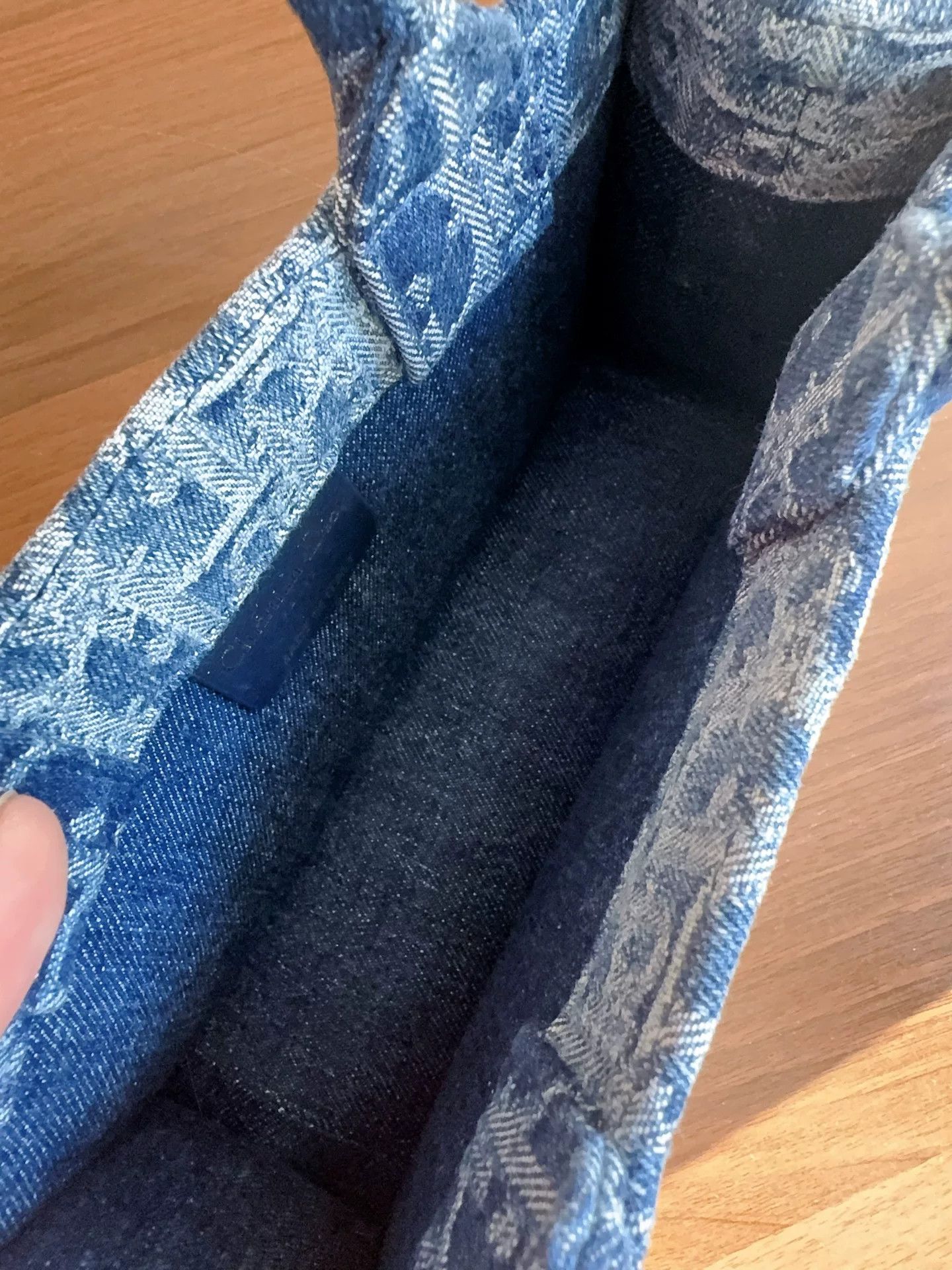 Dior Pre-loved Bag Very good condition Size ONE SIZE - 9 Thumbnail