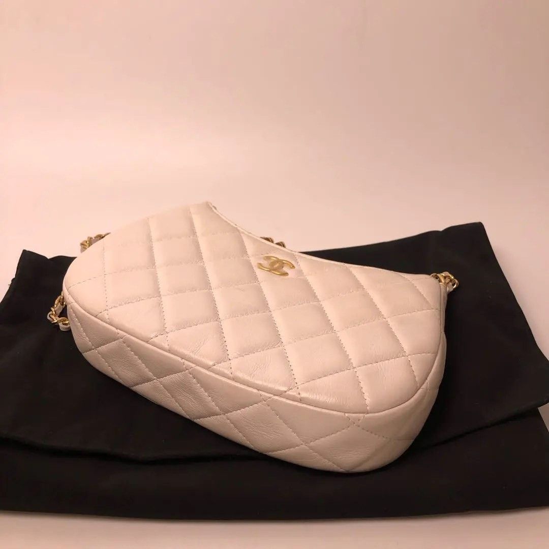 Chanel Pre-loved Bag Very good condition Size ONE SIZE - 7 Thumbnail