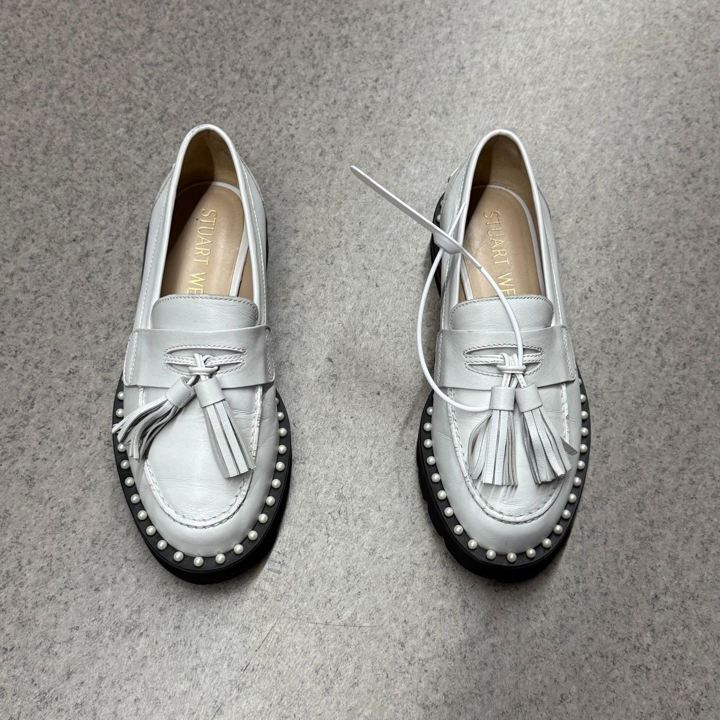 Other White Lowtop Sneakers 34 Women Size US 4 / IT 34 - 5 Thumbnail