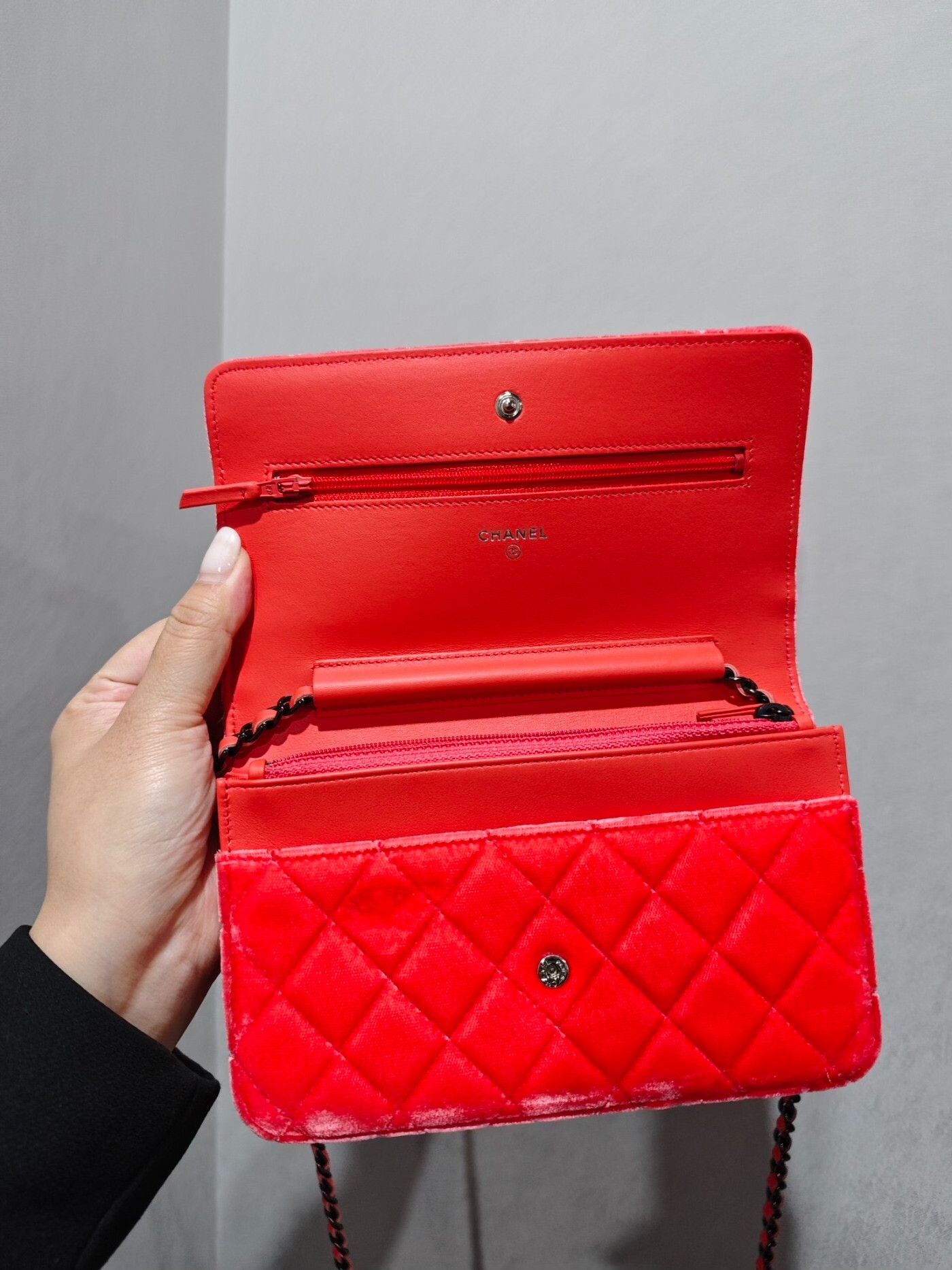 Chanel Pre-loved Bag Very good condition Size ONE SIZE - 5 Thumbnail