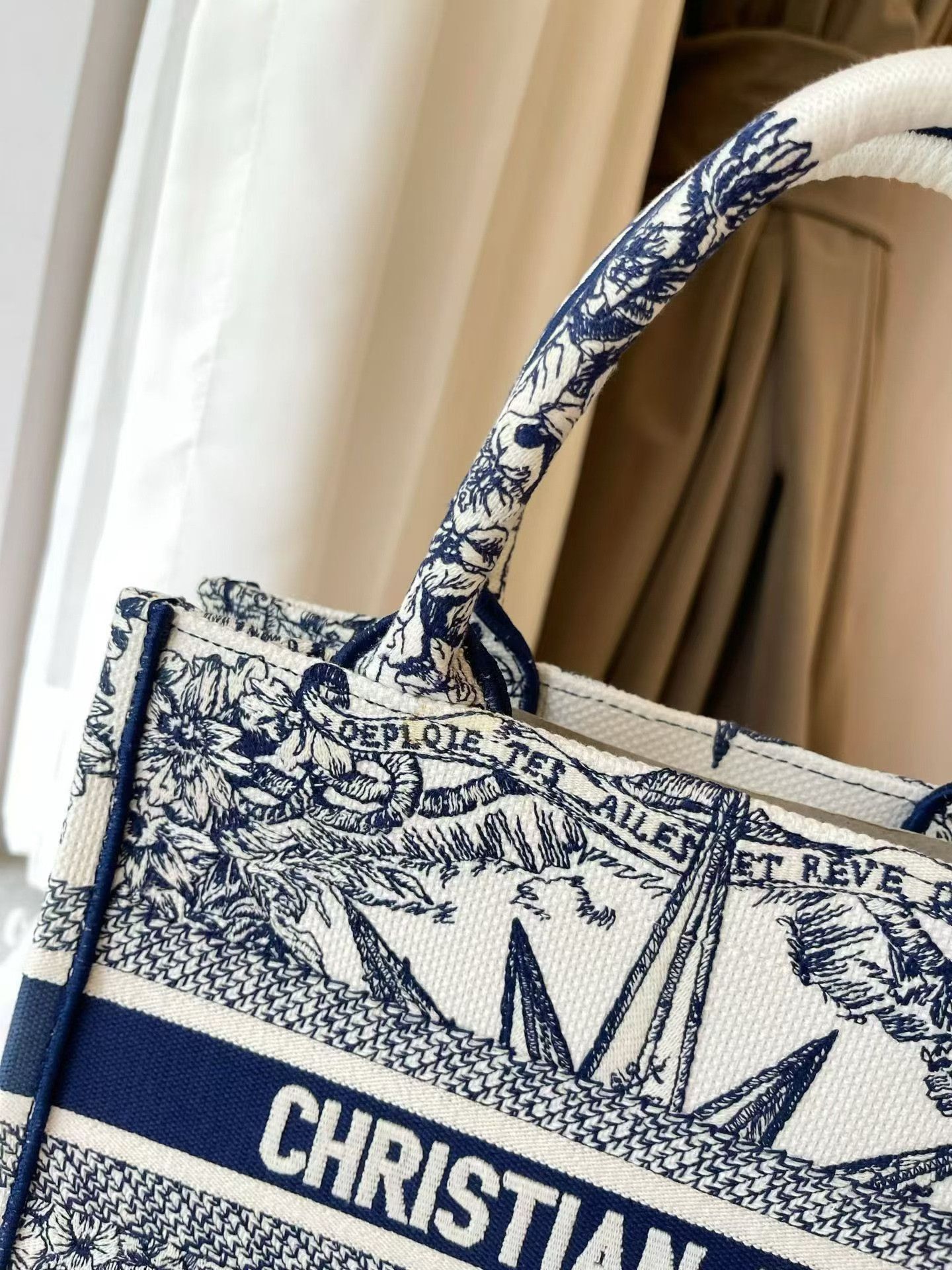 Dior Pre-loved Bag Very good condition Size ONE SIZE - 2 Thumbnail