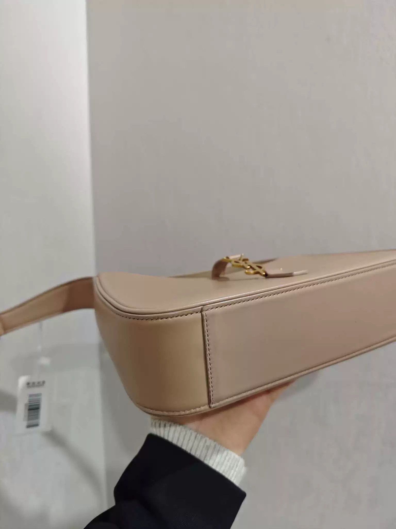 Saint Laurent Paris Pre-loved Bag Very good condition Size ONE SIZE - 4 Thumbnail