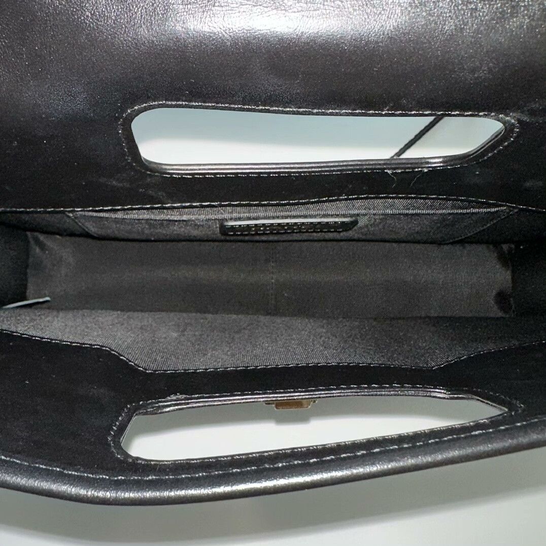 Chanel Pre-loved Bag Very good condition Size ONE SIZE - 6 Thumbnail